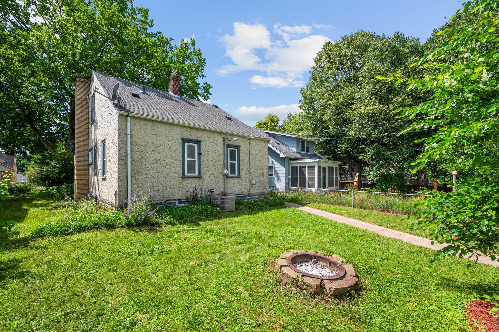 View of Residential at 3454 Logan Avenue, Minneapolis MN 55412, Minneapolis (18 of 23) - Mike Wilen | Minnesota Team Real Estate