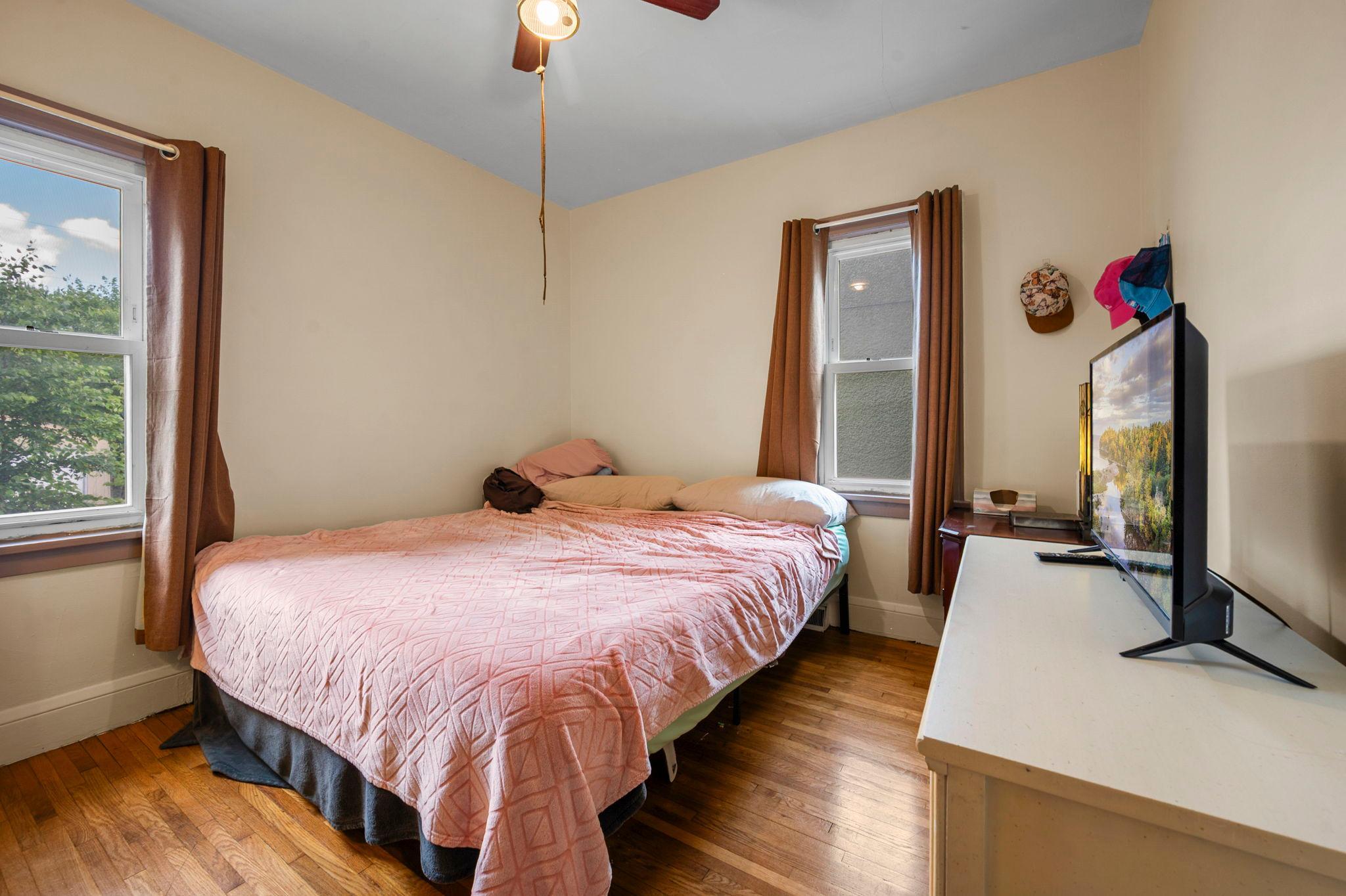 View of Residential at 3454 Logan Avenue, Minneapolis MN 55412, Minneapolis (8 of 23) - Mike Wilen | Minnesota Team Real Estate