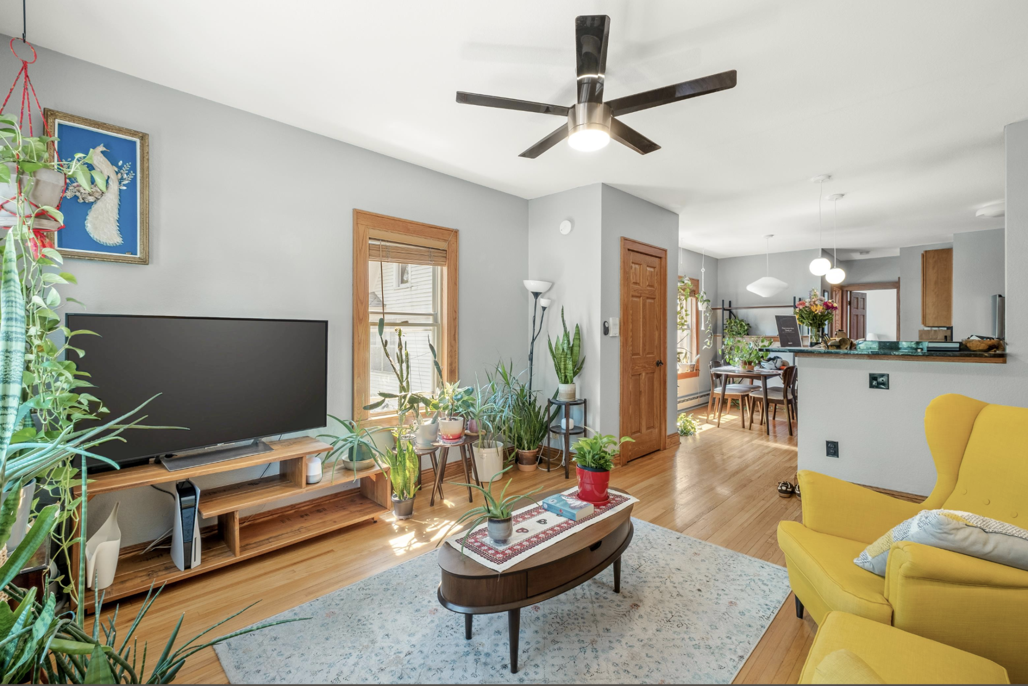 View of Residential at 2701 Harriet Avenue #202, Minneapolis MN 55408, Minneapolis (4 of 18) - Mike Wilen | Minnesota Team Real Estate