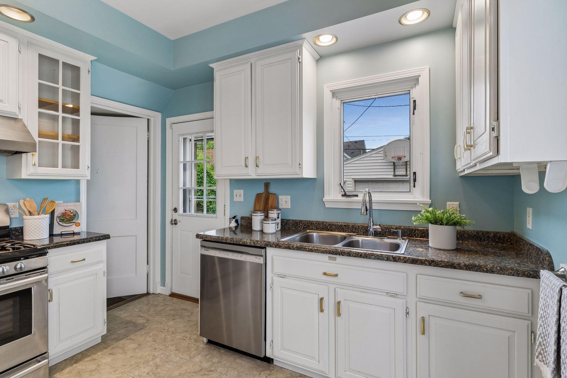 View of Residential at 1275 Minnehaha Avenue, Saint Paul MN 55104, Saint Paul (11 of 33) - Mike Wilen | Minnesota Team Real Estate