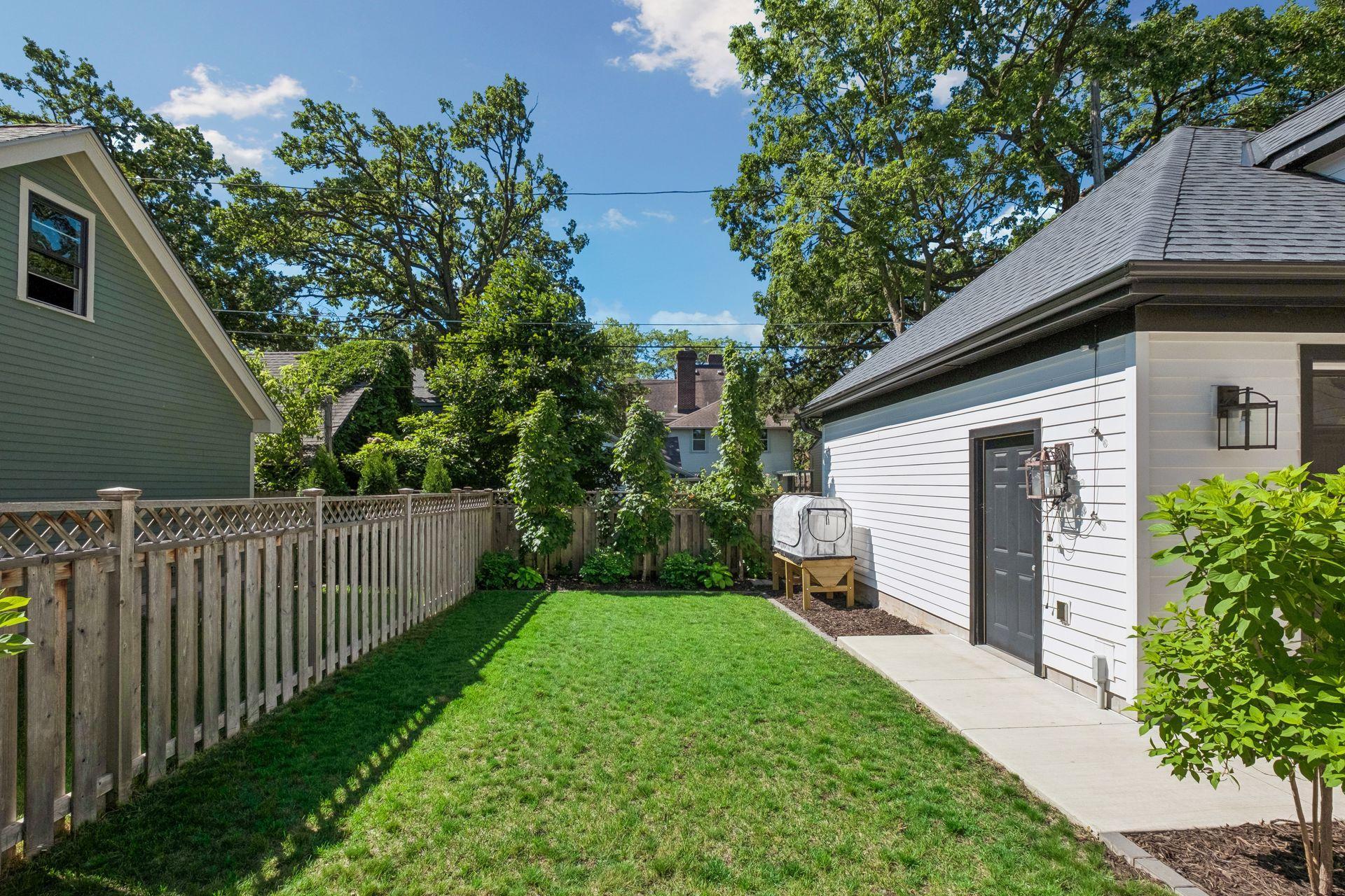 View of Residential at 540 Holly Avenue, Saint Paul MN 55102, Saint Paul (46 of 48) - Mike Wilen | Minnesota Team Real Estate