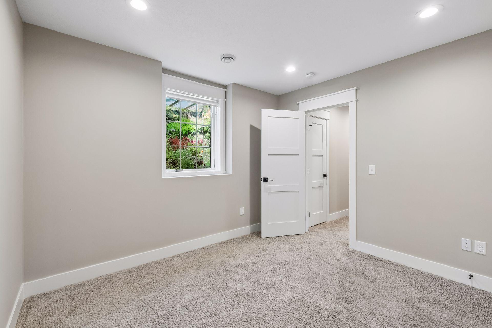 View of Residential at 540 Holly Avenue, Saint Paul MN 55102, Saint Paul (41 of 48) - Mike Wilen | Minnesota Team Real Estate