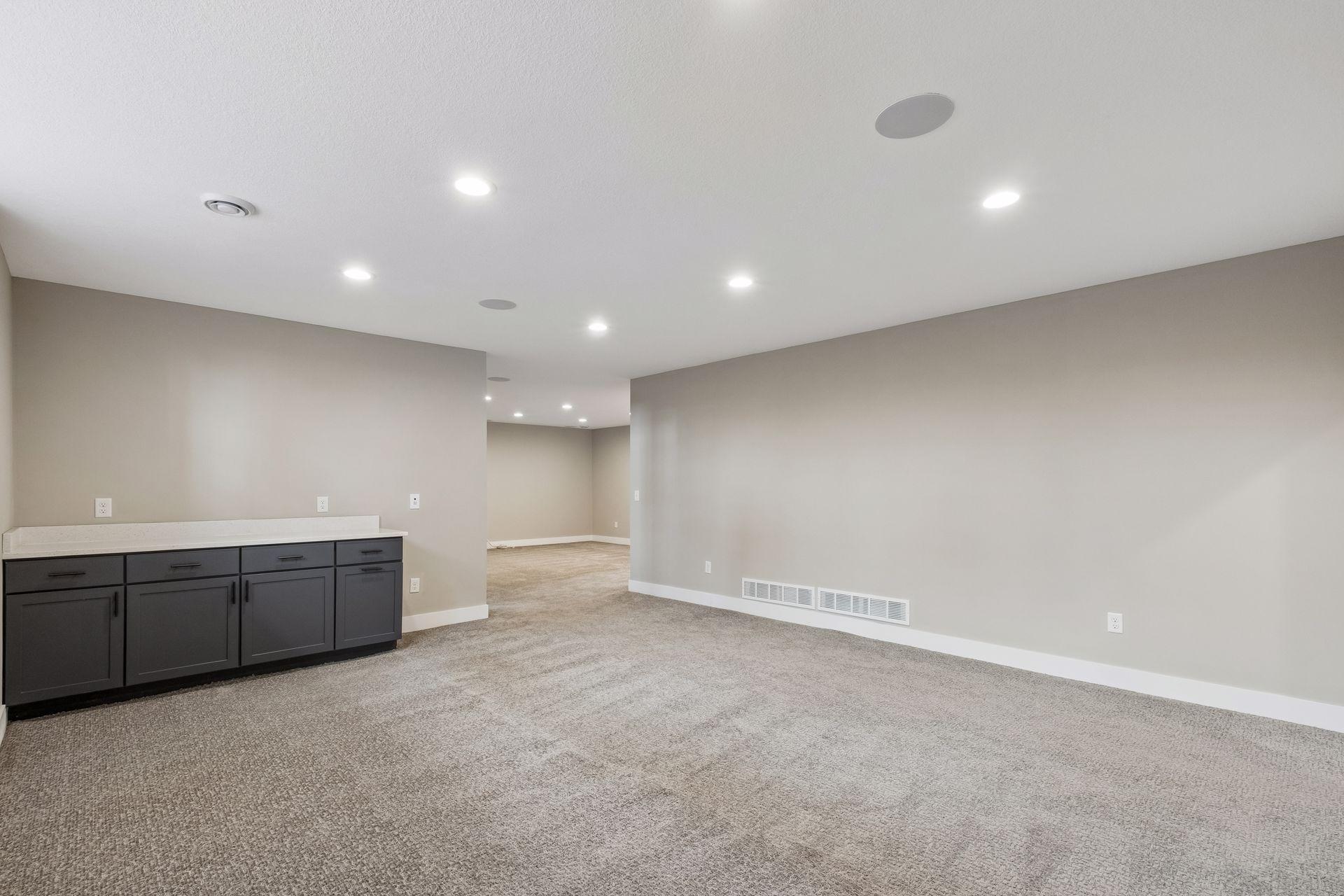 View of Residential at 540 Holly Avenue, Saint Paul MN 55102, Saint Paul (39 of 48) - Mike Wilen | Minnesota Team Real Estate