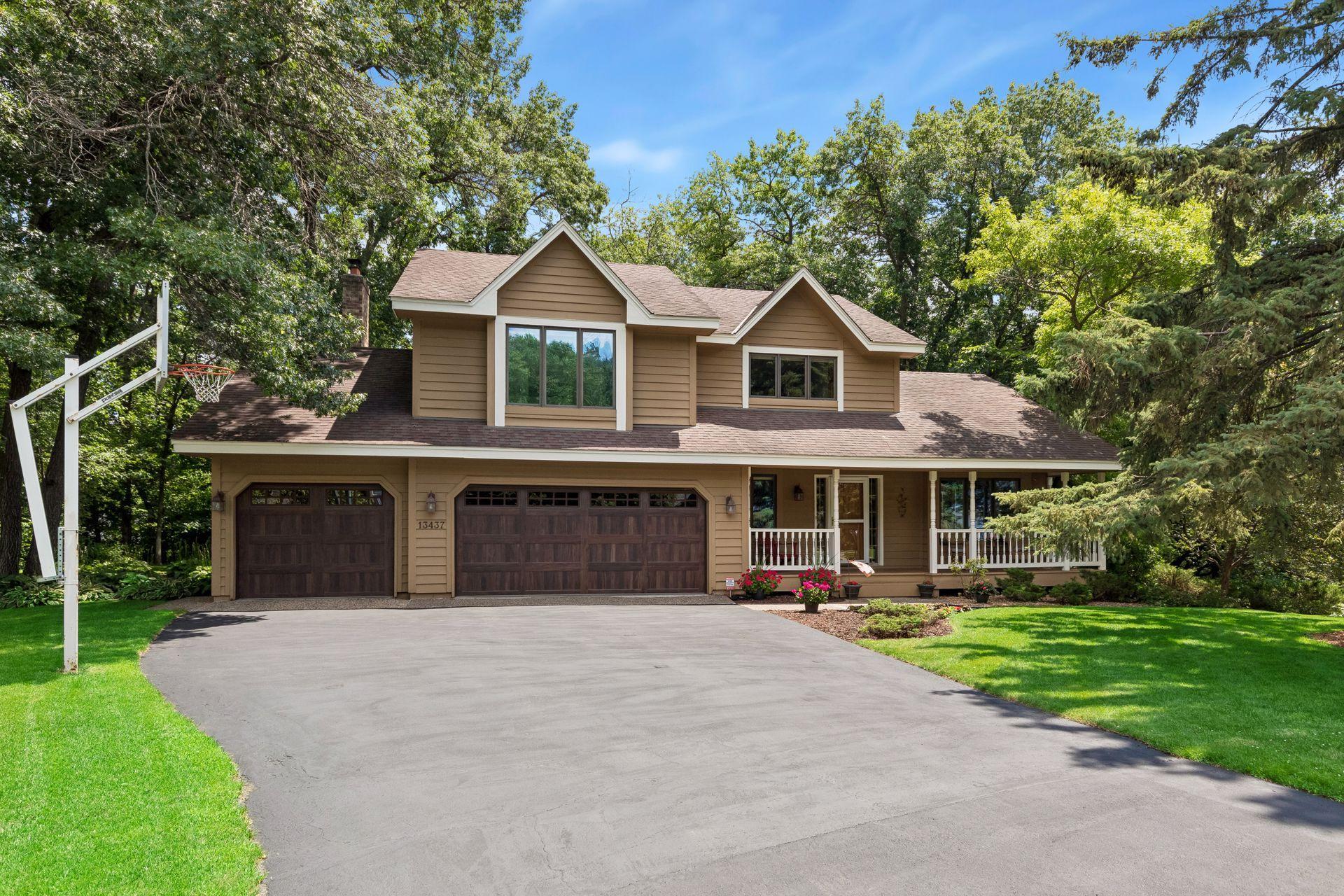 View of Residential at 13437 Georgia Circle, Apple Valley MN 55124, Apple Valley - Mike Wilen | Minnesota Team Real Estate