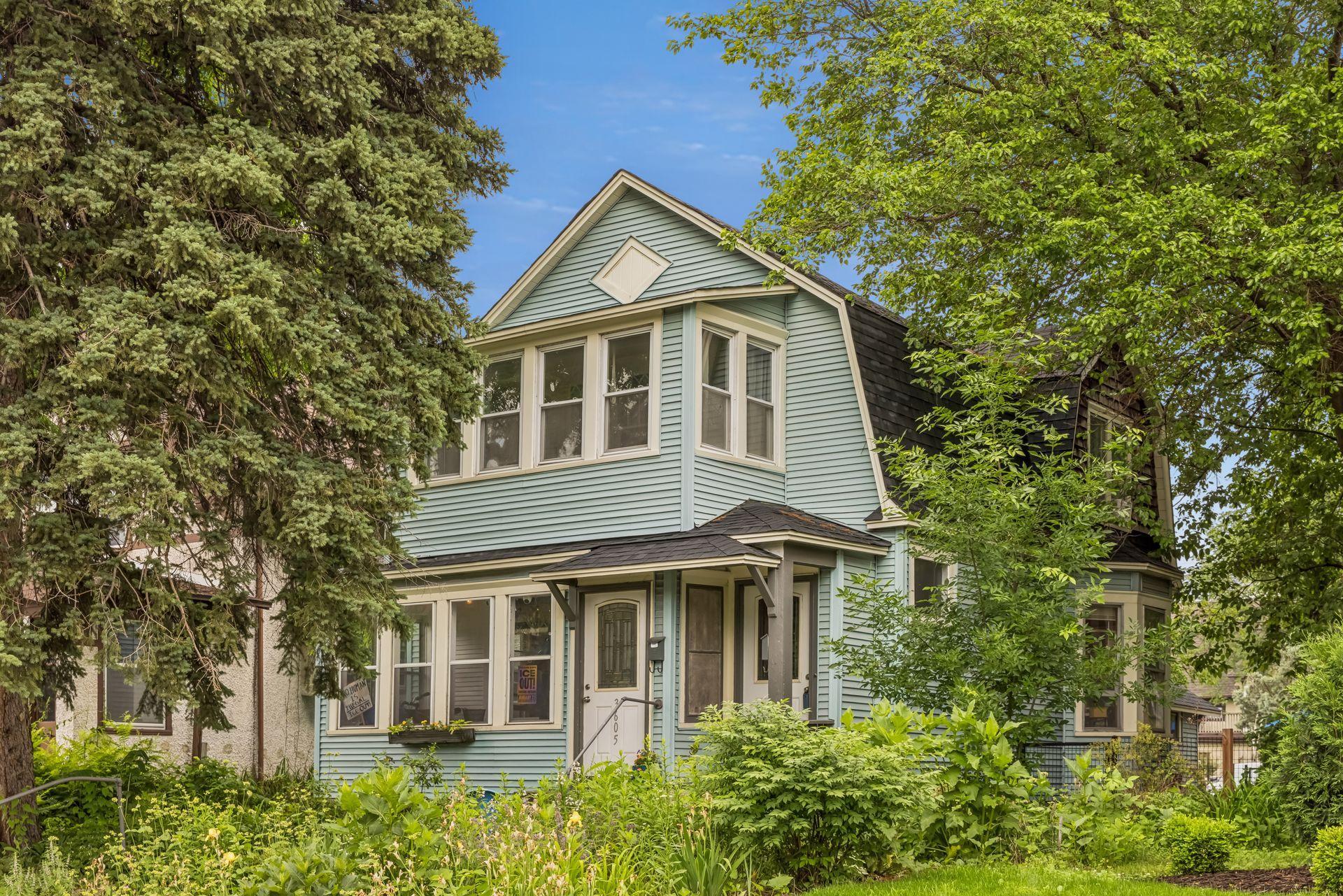 View of Residential Income at 3605 Grand Avenue, Minneapolis MN 55409, Minneapolis - Mike Wilen | Minnesota Team Real Estate