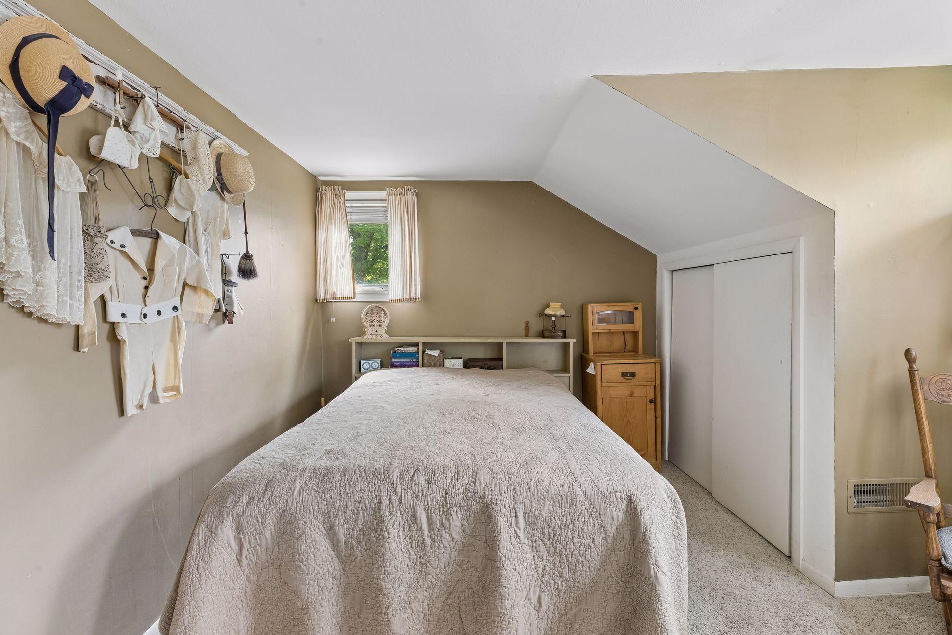 View of Residential at 2830 Center Road, Wayzata MN 55391, Wayzata (24 of 36) - Mike Wilen | Minnesota Team Real Estate