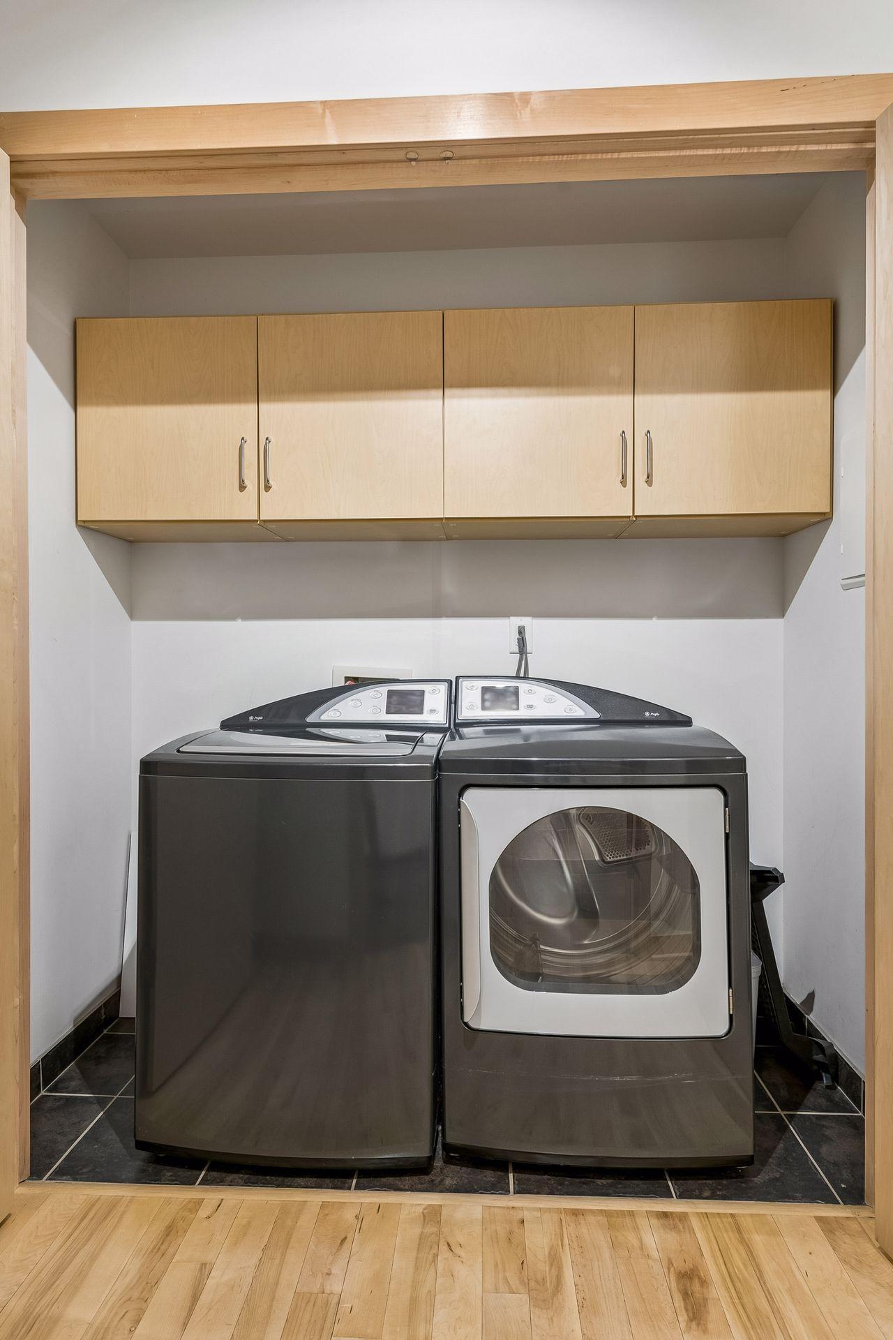 View of Residential at 215 10th Avenue #321, Minneapolis MN 55415, Minneapolis (35 of 54) - Mike Wilen | Minnesota Team Real Estate