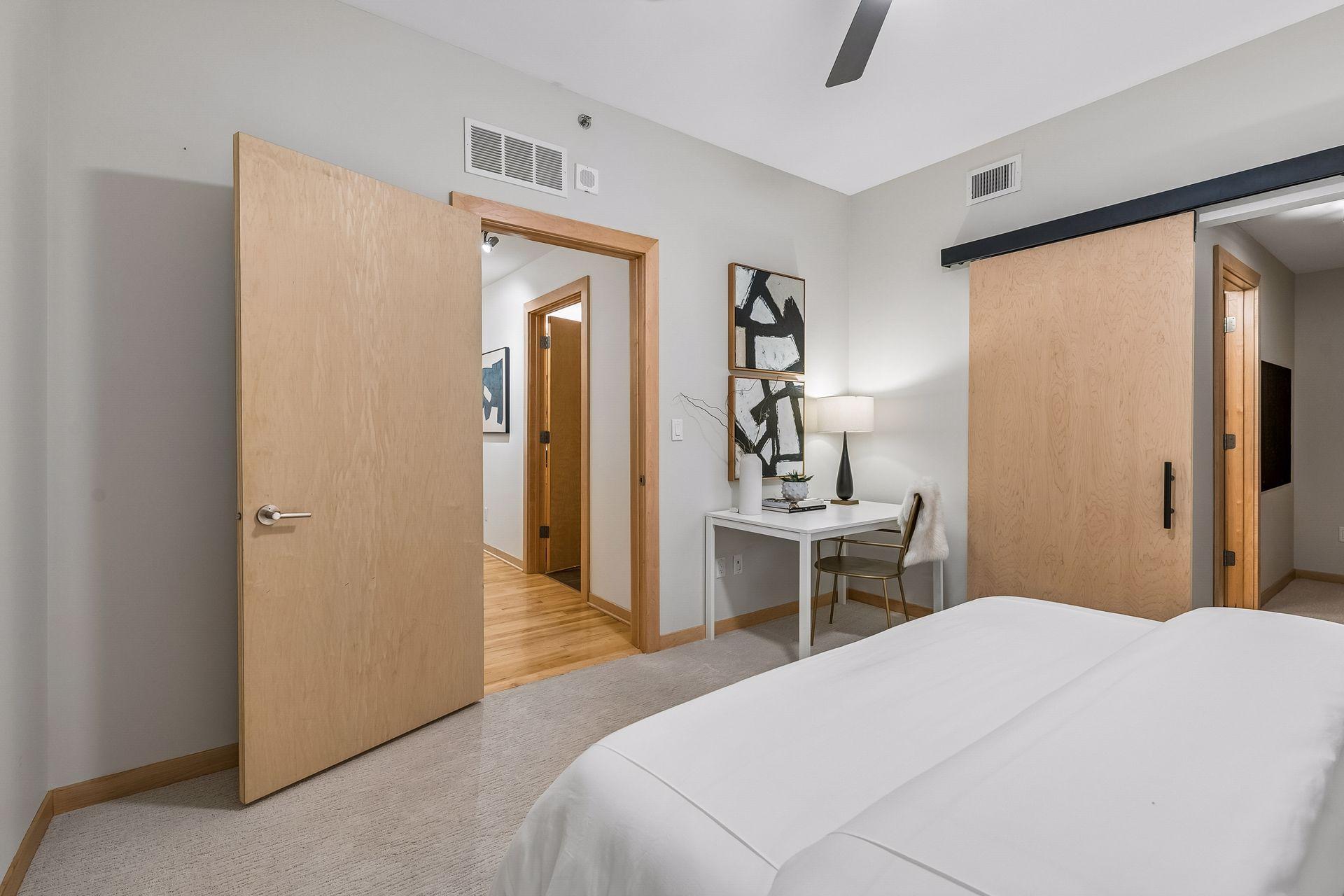 View of Residential at 215 10th Avenue #321, Minneapolis MN 55415, Minneapolis (32 of 54) - Mike Wilen | Minnesota Team Real Estate
