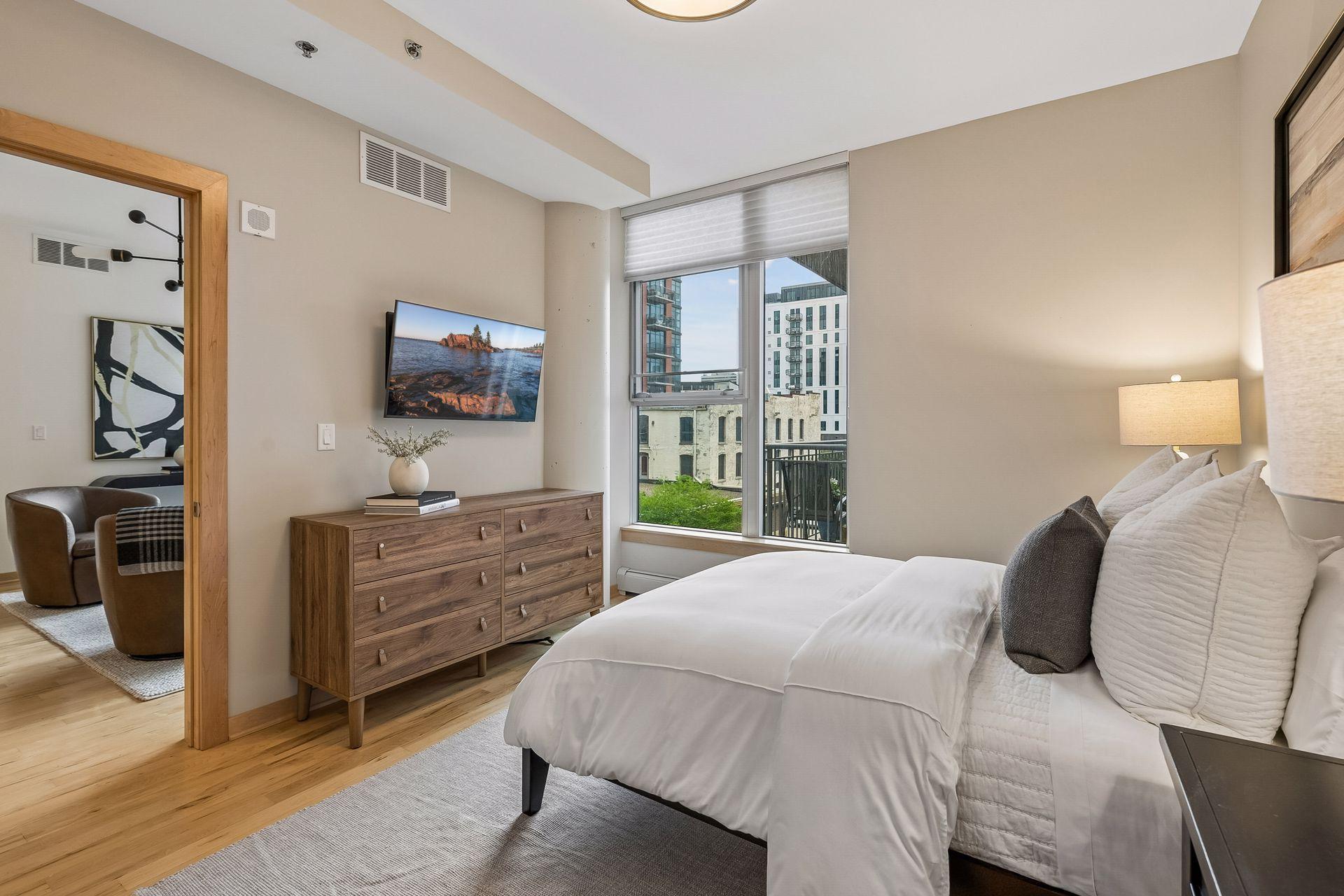 View of Residential at 215 10th Avenue #321, Minneapolis MN 55415, Minneapolis (25 of 54) - Mike Wilen | Minnesota Team Real Estate