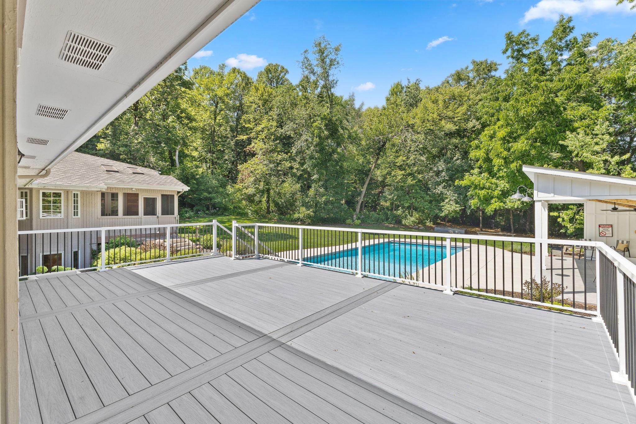 View of Residential at 8100 Oakmere Road, Bloomington MN 55438, Bloomington (15 of 71) - Mike Wilen | Minnesota Team Real Estate
