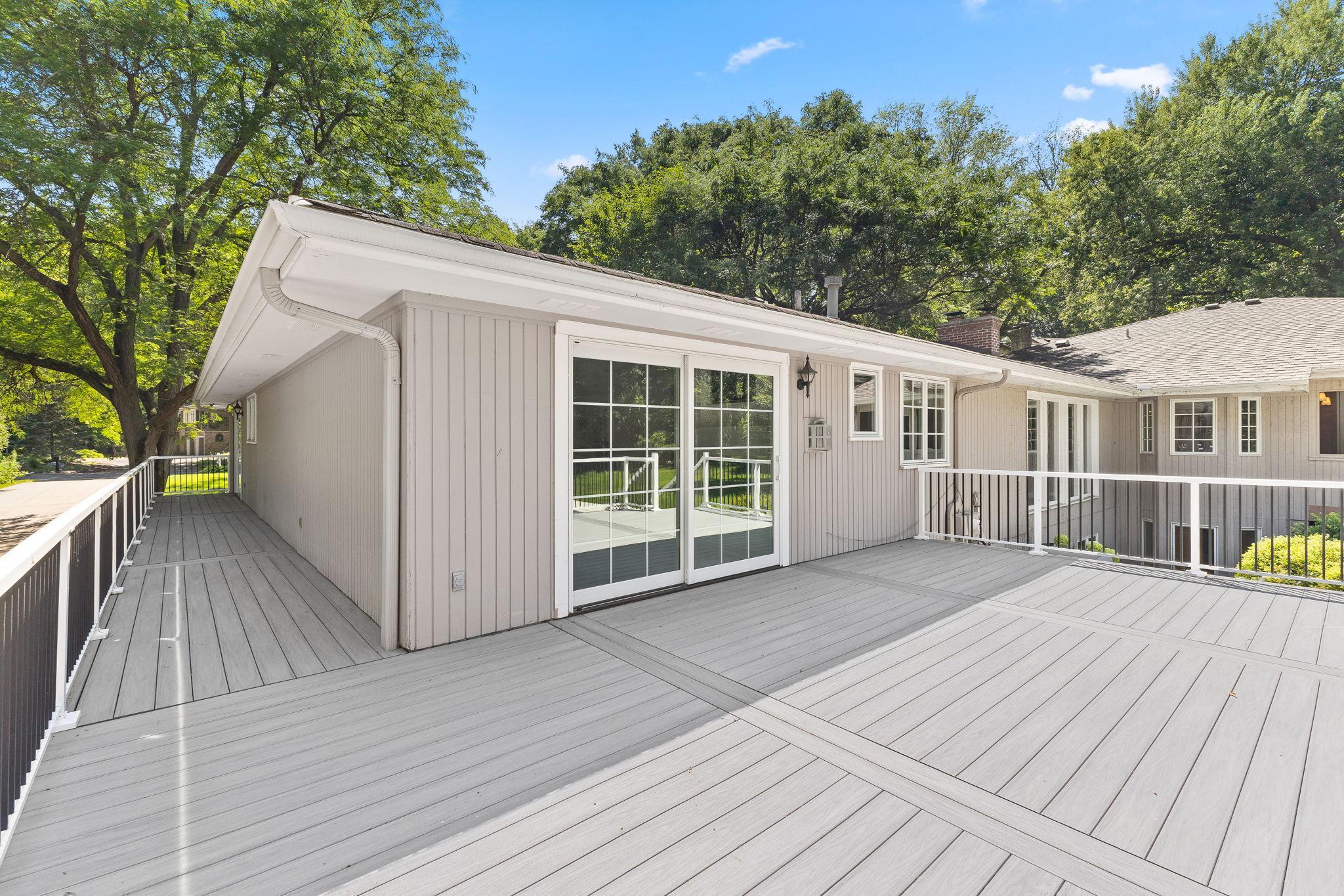 View of Residential at 8100 Oakmere Road, Bloomington MN 55438, Bloomington (14 of 71) - Mike Wilen | Minnesota Team Real Estate
