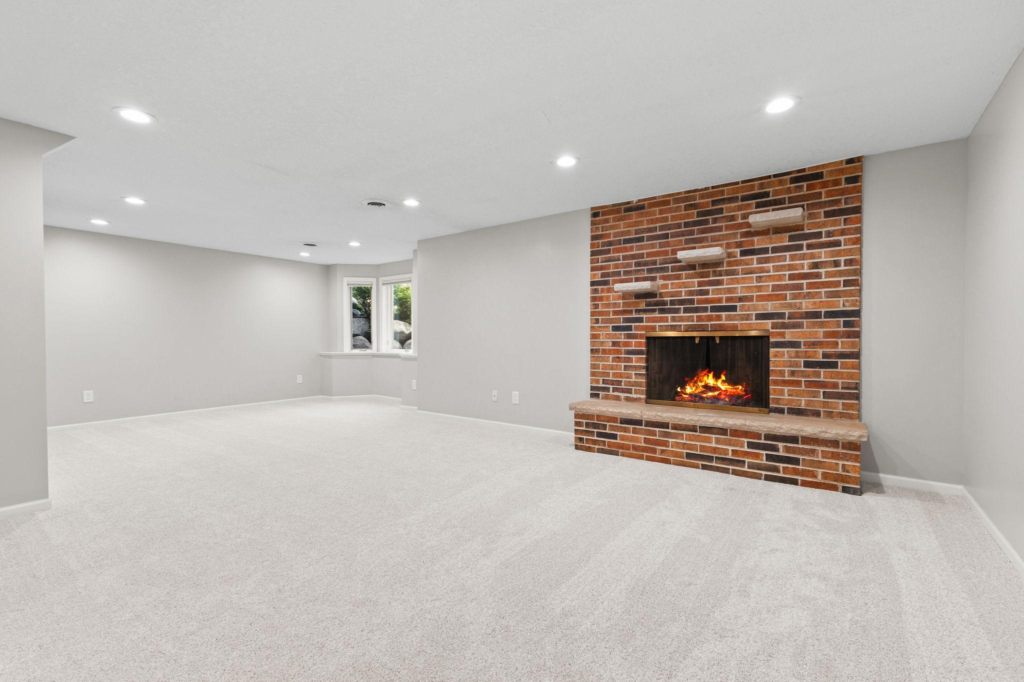 View of Residential at 8100 Oakmere Road, Bloomington MN 55438, Bloomington (58 of 71) - Mike Wilen | Minnesota Team Real Estate