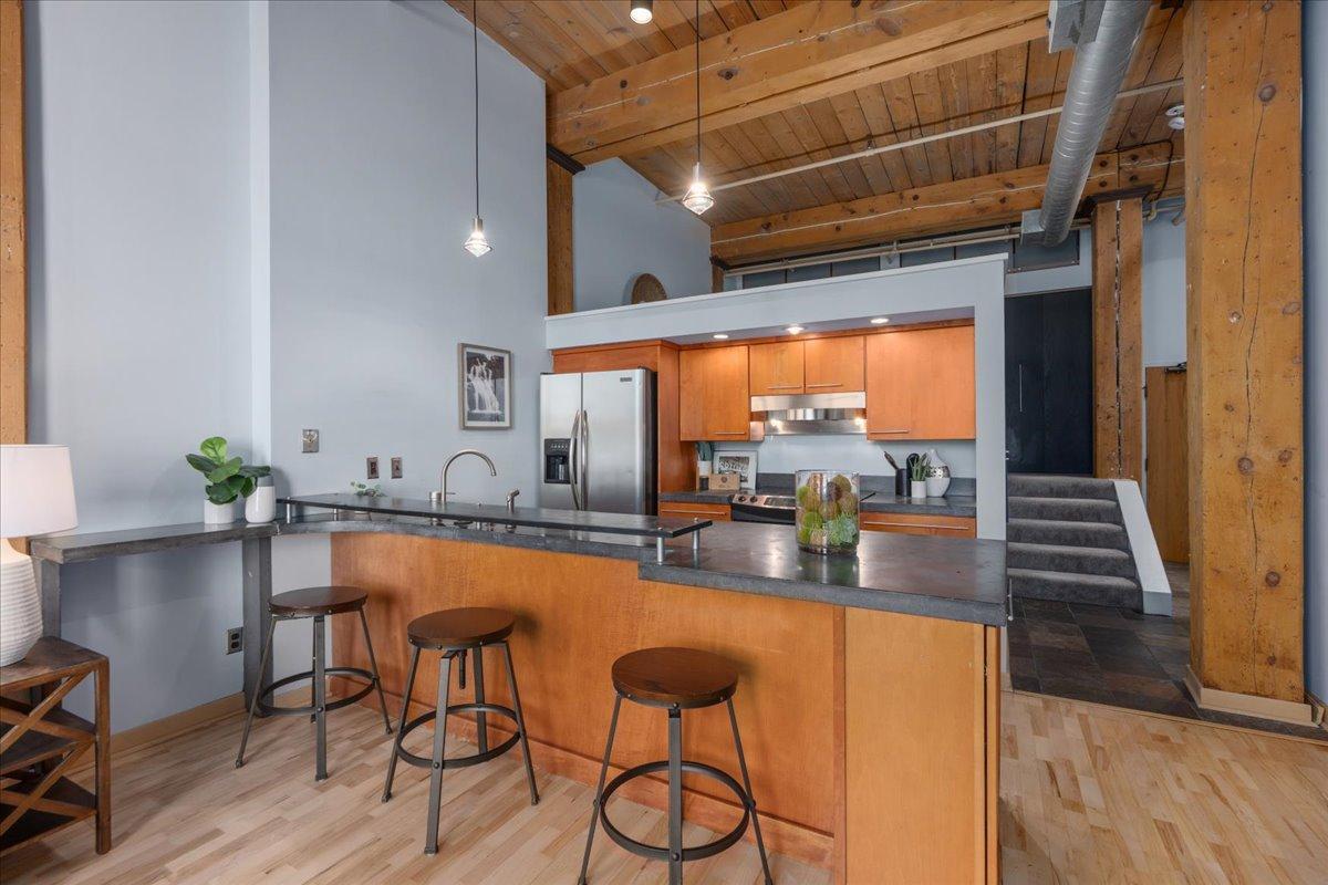 View of Residential at 210 2nd Street #206, Minneapolis MN 55401, Minneapolis (6 of 22) - Mike Wilen | Minnesota Team Real Estate