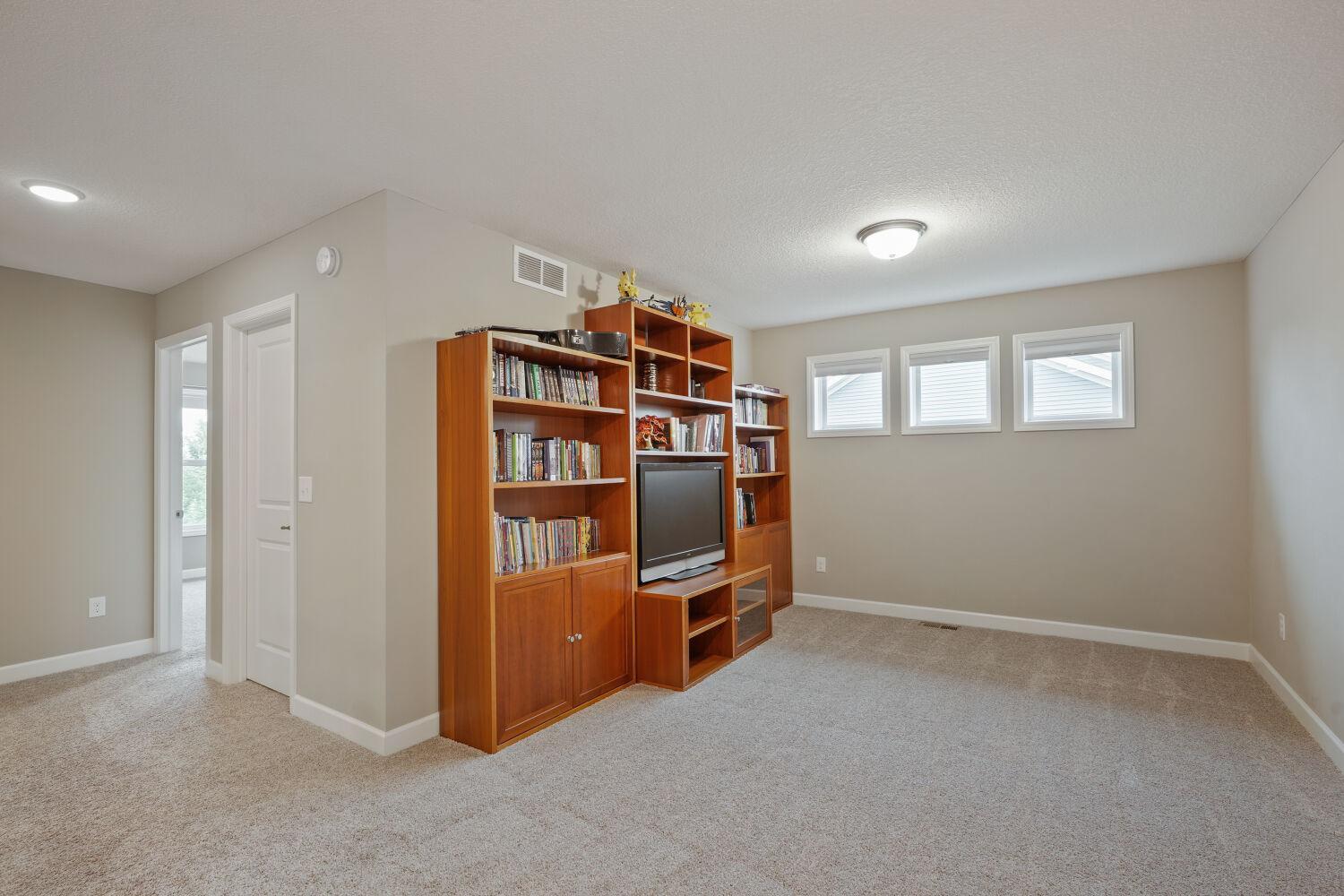 View of Residential at 2820 White Pine Way, Stillwater MN 55082, Stillwater (24 of 35) - Mike Wilen | Minnesota Team Real Estate