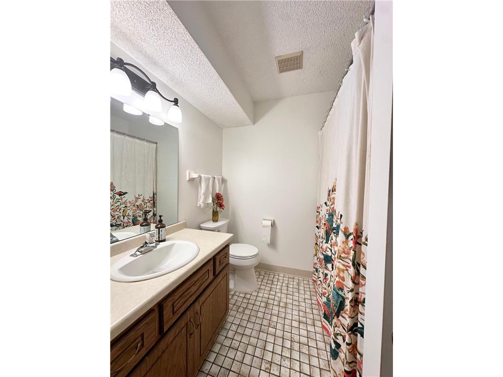 View of Residential at 2341 14th Terrace, New Brighton MN 55112, New Brighton (21 of 38) - Mike Wilen | Minnesota Team Real Estate