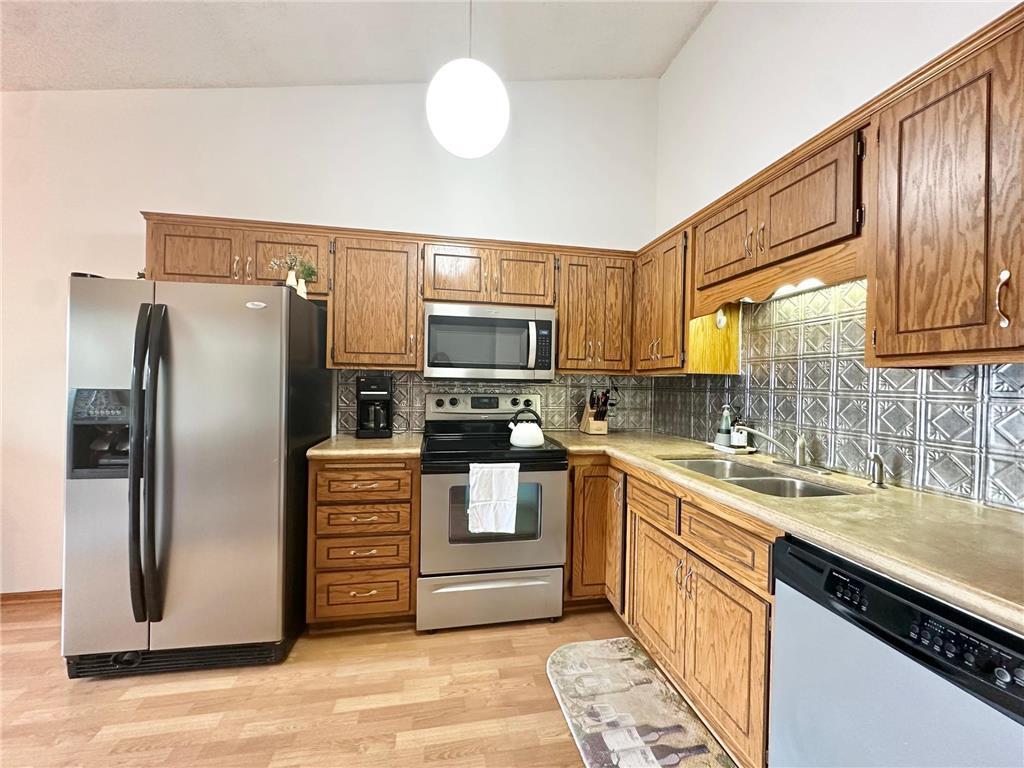 View of Residential at 2341 14th Terrace, New Brighton MN 55112, New Brighton (8 of 38) - Mike Wilen | Minnesota Team Real Estate