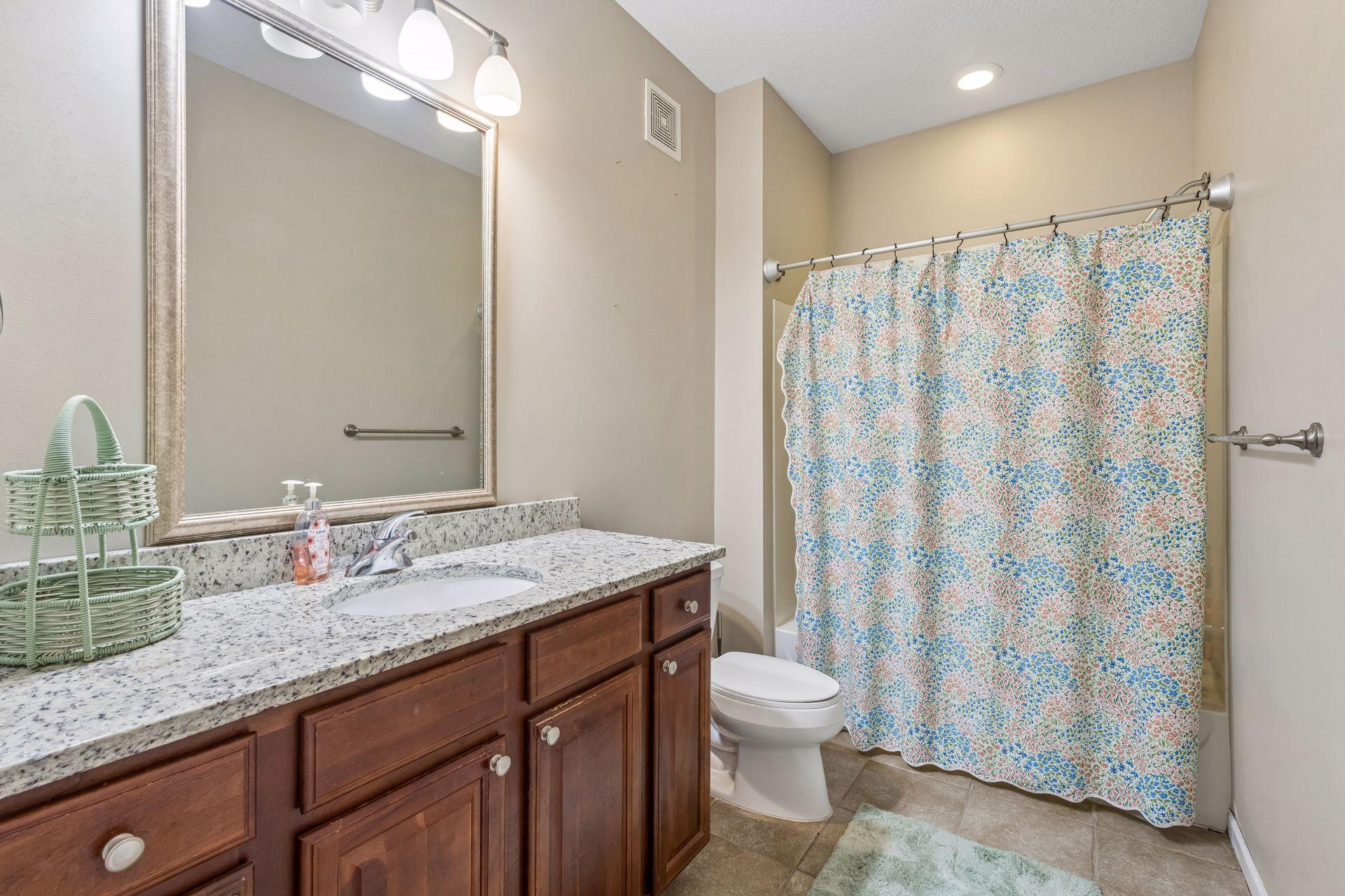 View of Residential at 17735 Valley Cove Court, Minnetonka MN 55345, Minnetonka (25 of 36) - Mike Wilen | Minnesota Team Real Estate