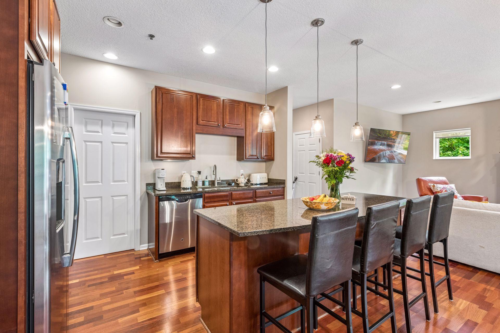 View of Residential at 17735 Valley Cove Court, Minnetonka MN 55345, Minnetonka (5 of 36) - Mike Wilen | Minnesota Team Real Estate