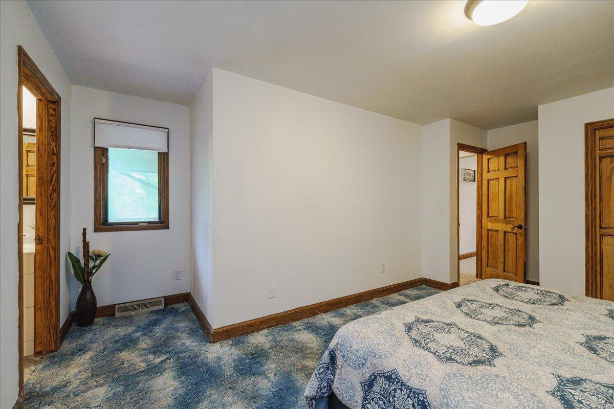 View of Residential at 925 Constance Boulevard, Andover MN 55304, Andover (31 of 82) - Mike Wilen | Minnesota Team Real Estate