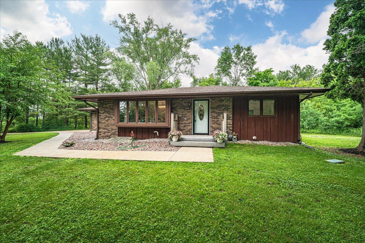 View of Residential at 925 Constance Boulevard, Andover MN 55304, Andover (2 of 82) - Mike Wilen | Minnesota Team Real Estate