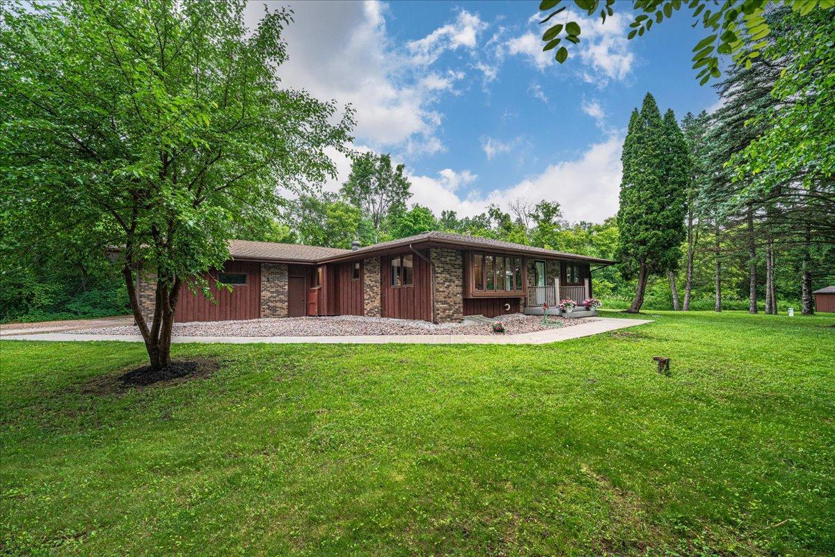 View of Residential at 925 Constance Boulevard, Andover MN 55304, Andover (6 of 82) - Mike Wilen | Minnesota Team Real Estate