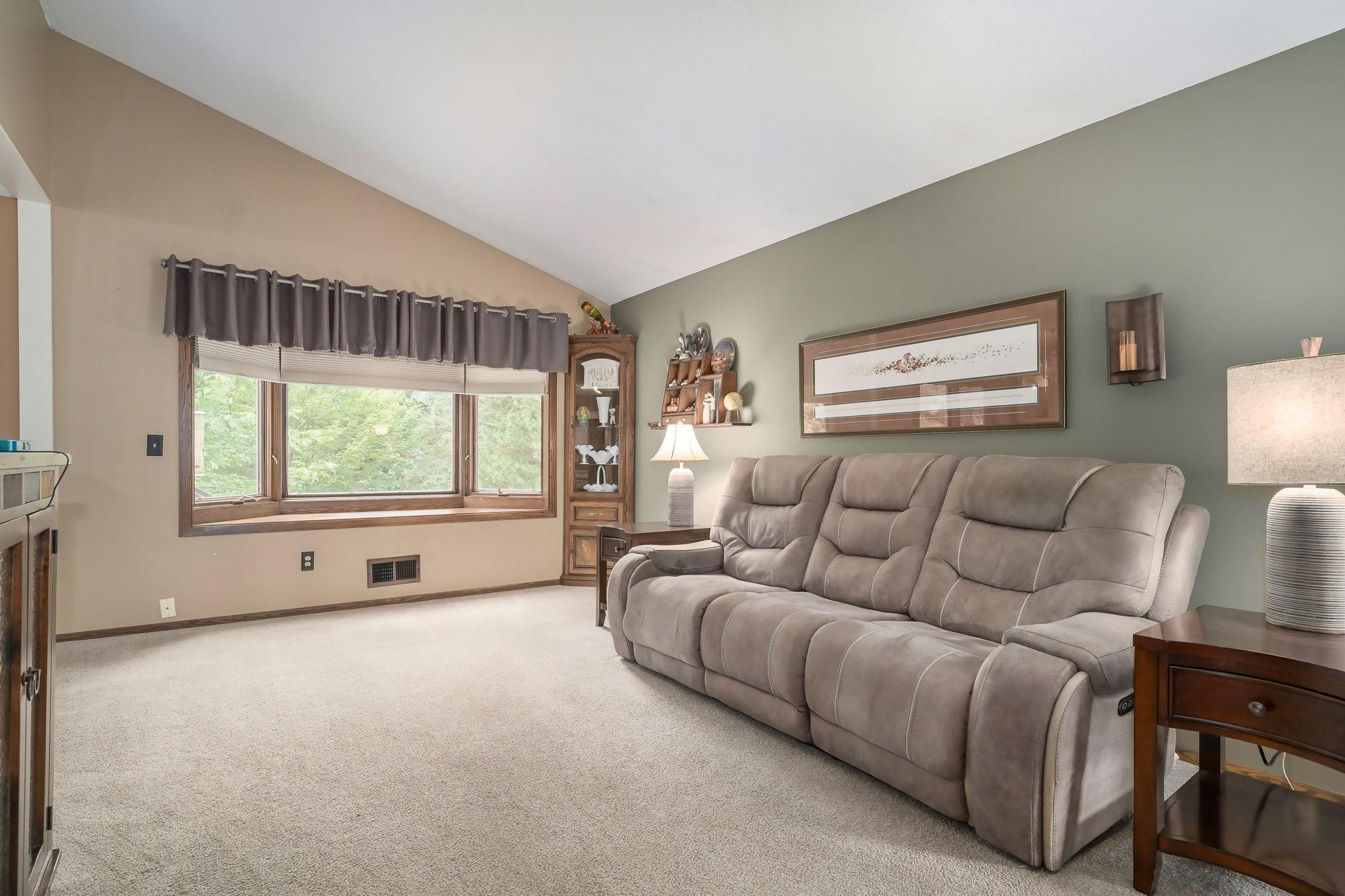 View of Residential at 1794 17th Avenue, New Brighton MN 55112, New Brighton (5 of 27) - Mike Wilen | Minnesota Team Real Estate