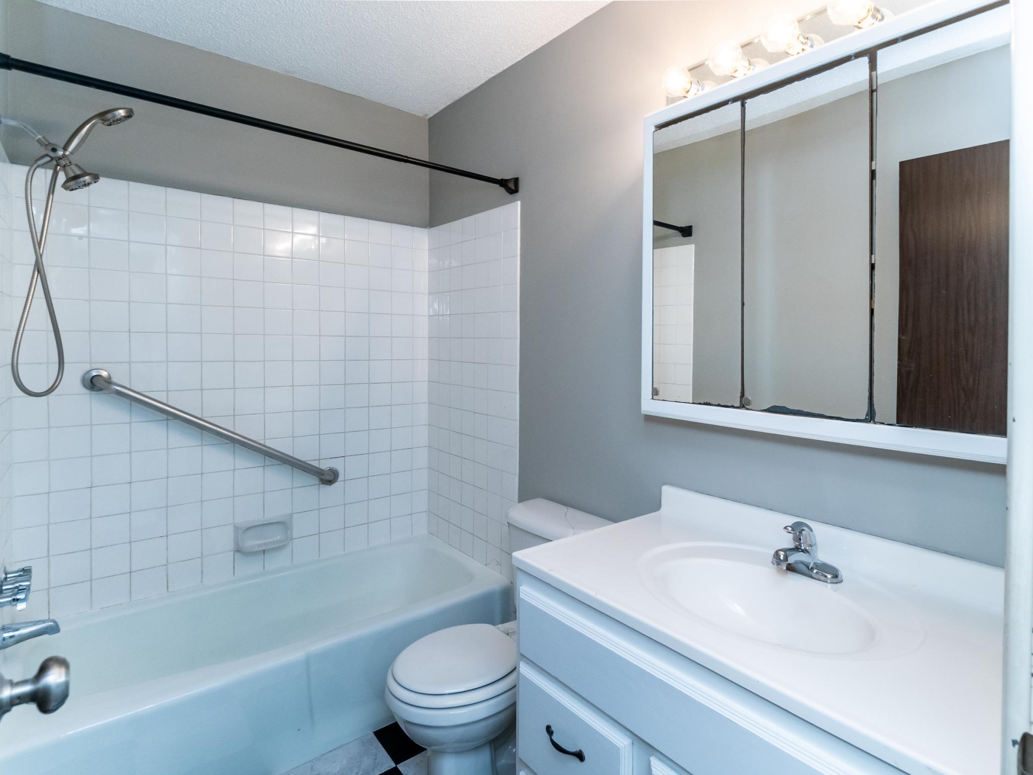 View of Residential at 2800 Hamline Avenue #217, Roseville MN 55113, Roseville (12 of 17) - Mike Wilen | Minnesota Team Real Estate