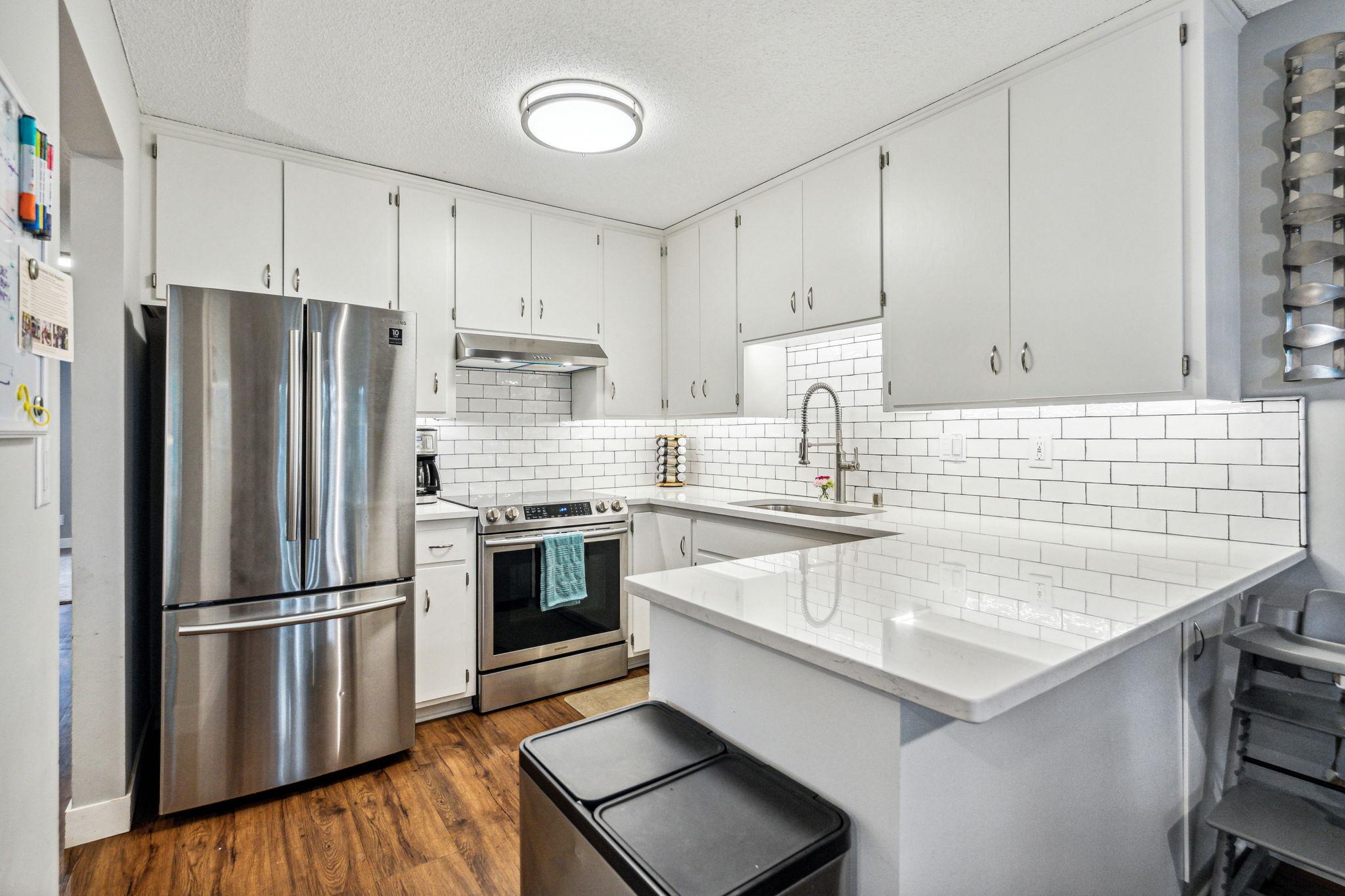 View of Residential Income at 3724 Joppa Avenue, Saint Louis Park MN 55416, Saint Louis Park (13 of 79) - Mike Wilen | Minnesota Team Real Estate