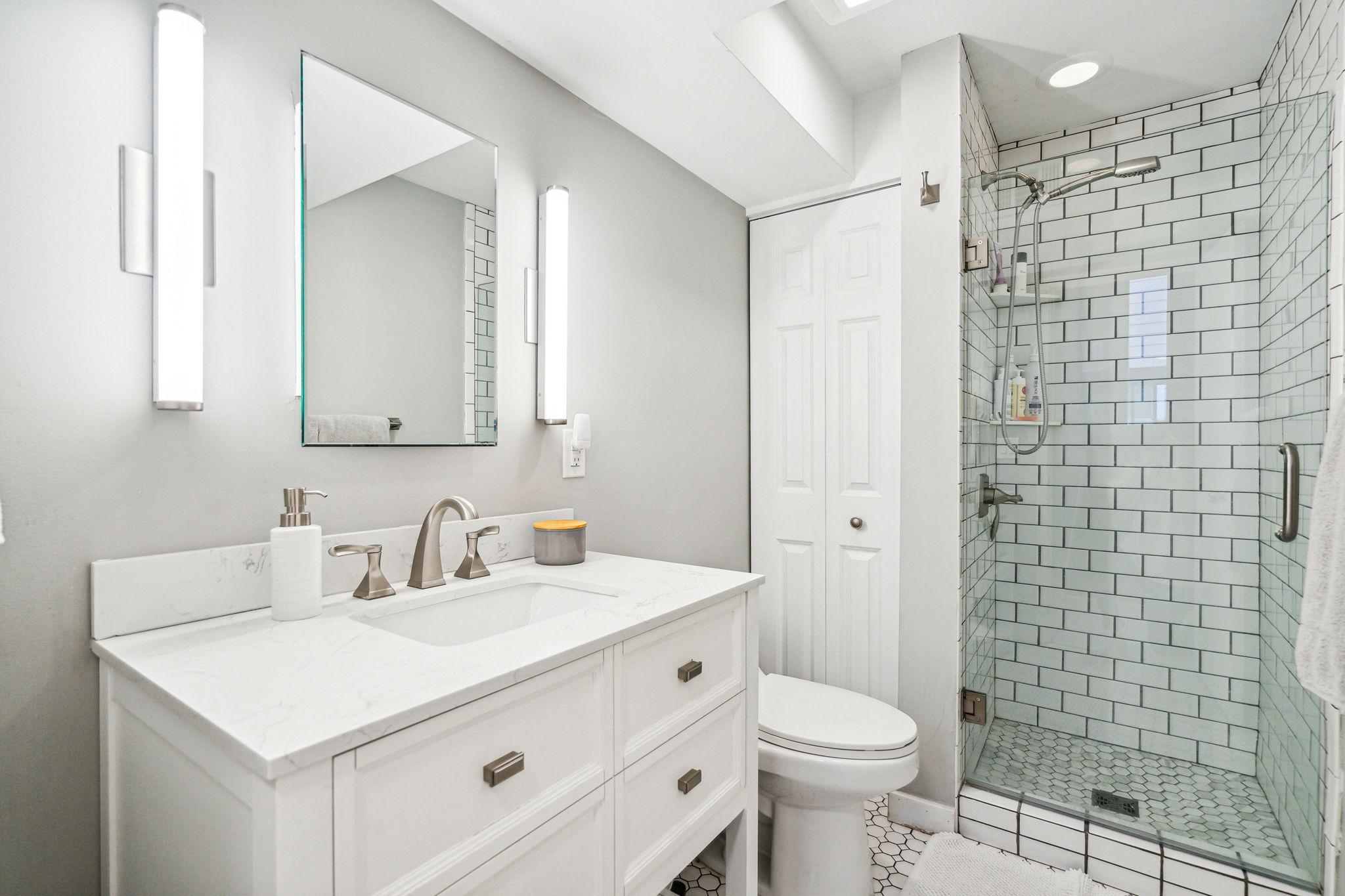 View of Residential Income at 3724 Joppa Avenue, Saint Louis Park MN 55416, Saint Louis Park (66 of 79) - Mike Wilen | Minnesota Team Real Estate