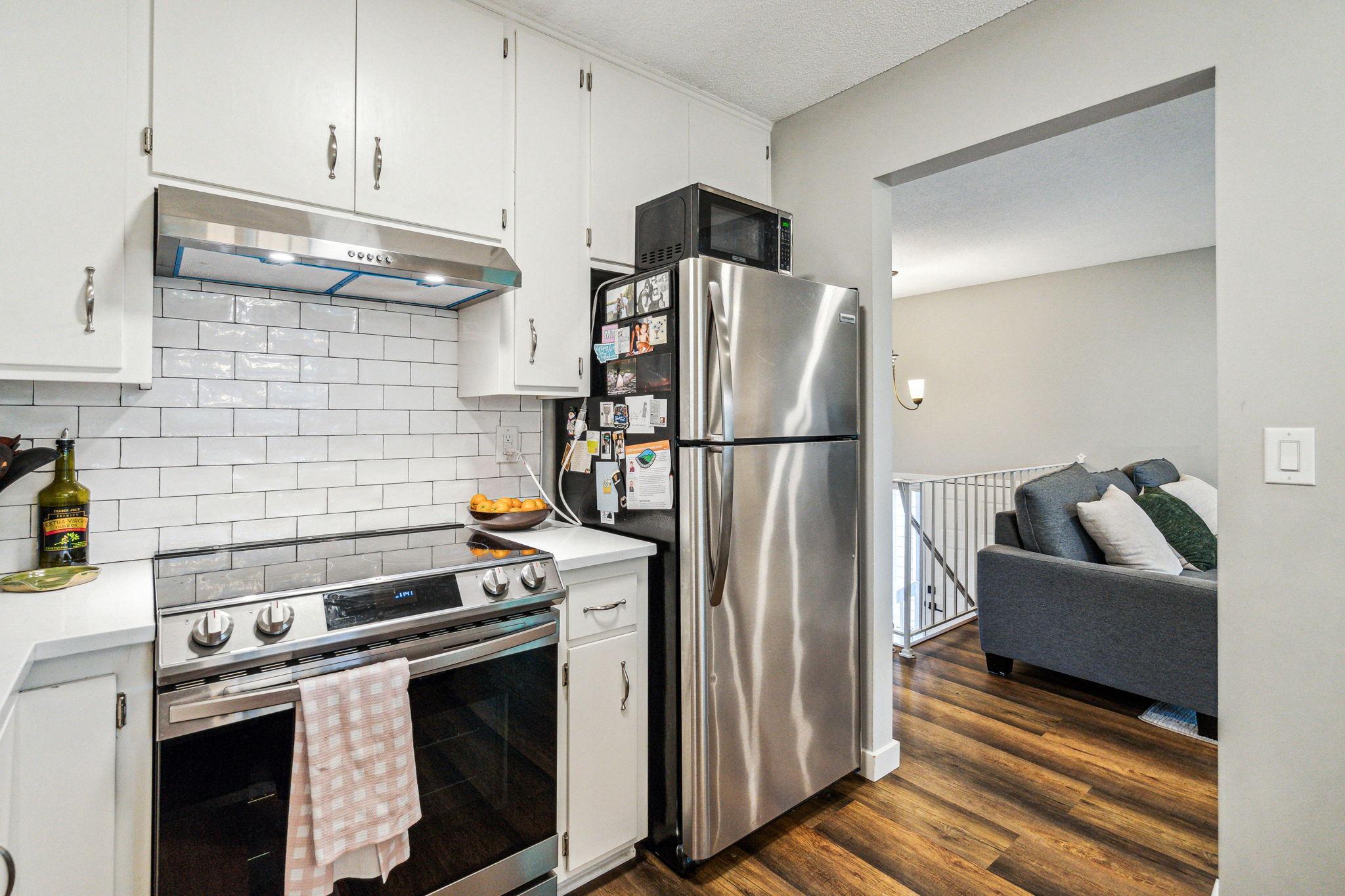View of Residential Income at 3724 Joppa Avenue, Saint Louis Park MN 55416, Saint Louis Park (52 of 79) - Mike Wilen | Minnesota Team Real Estate