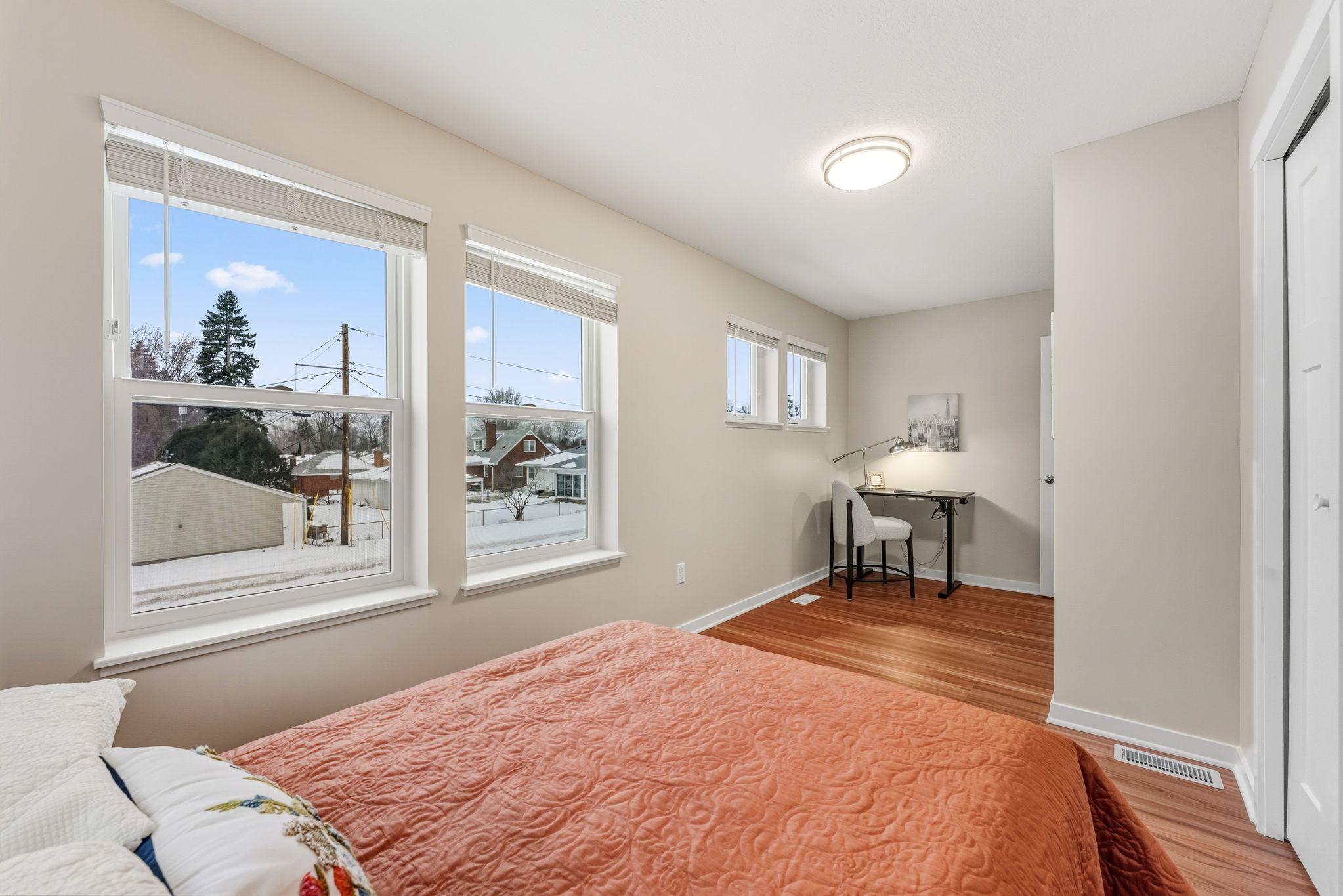 View of Residential at 1354 Winthrop Street #1, Saint Paul MN 55119, Saint Paul (20 of 23) - Mike Wilen | Minnesota Team Real Estate