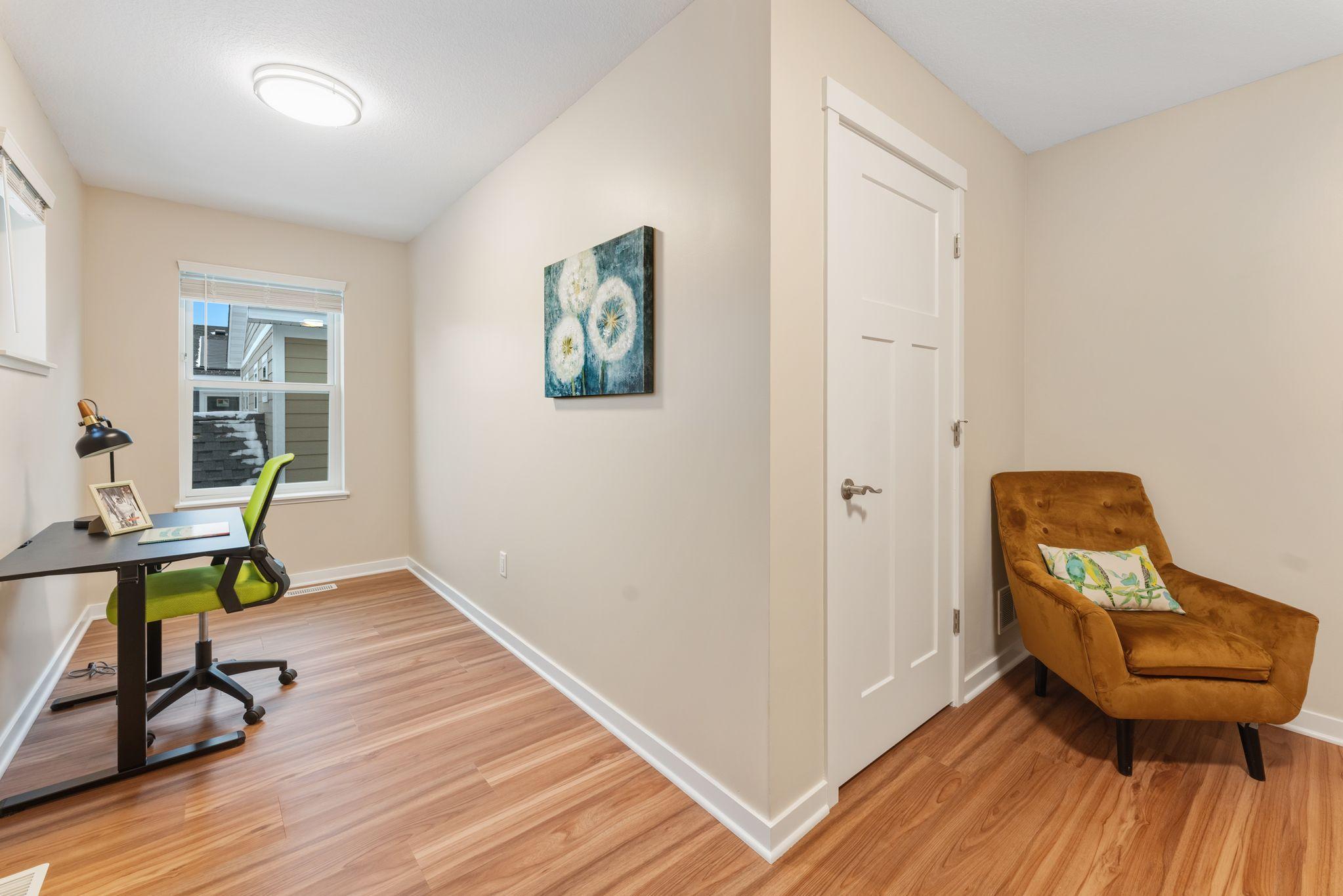 View of Residential at 1354 Winthrop Street #1, Saint Paul MN 55119, Saint Paul (17 of 23) - Mike Wilen | Minnesota Team Real Estate