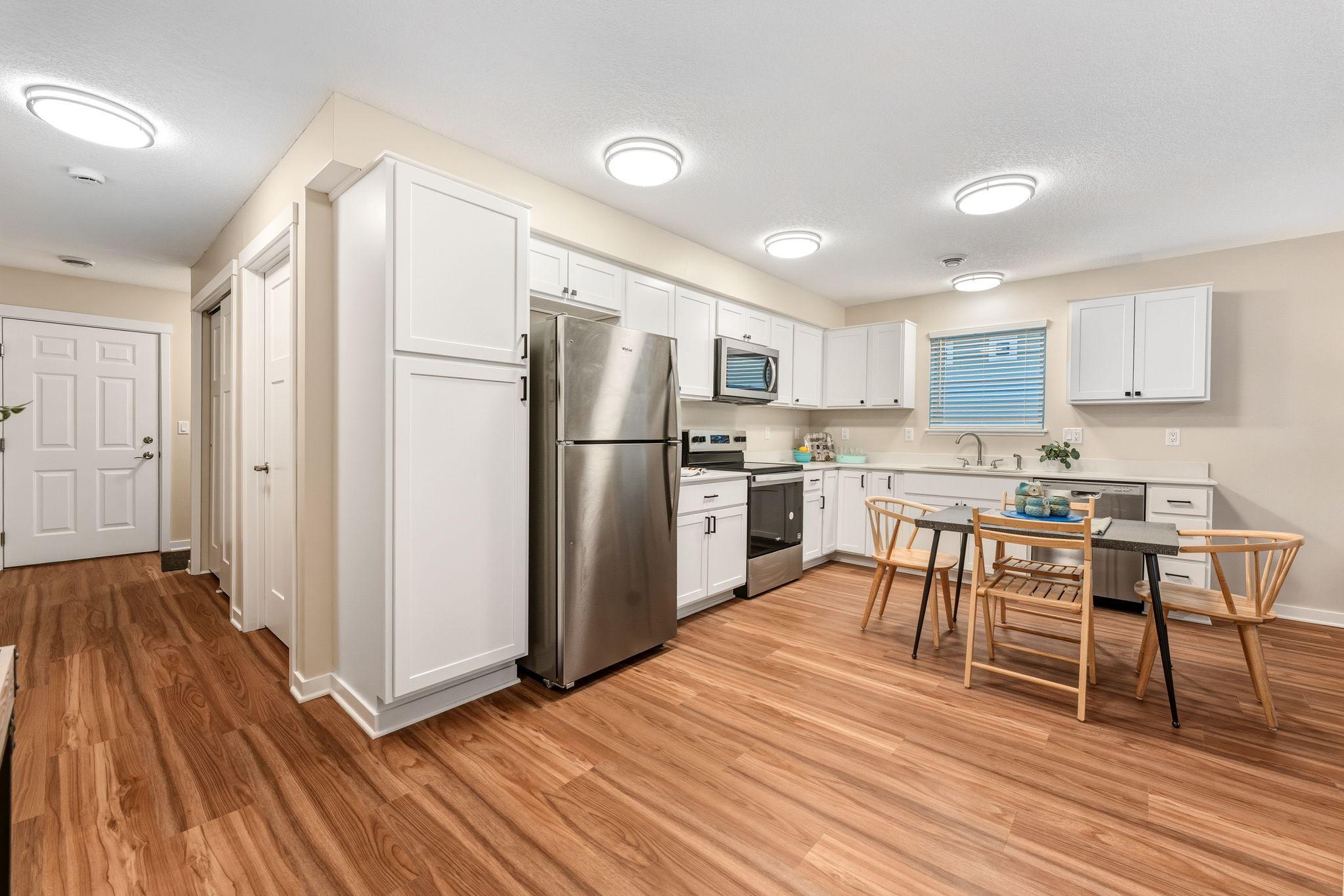 View of Residential at 1354 Winthrop Street #1, Saint Paul MN 55119, Saint Paul (7 of 23) - Mike Wilen | Minnesota Team Real Estate