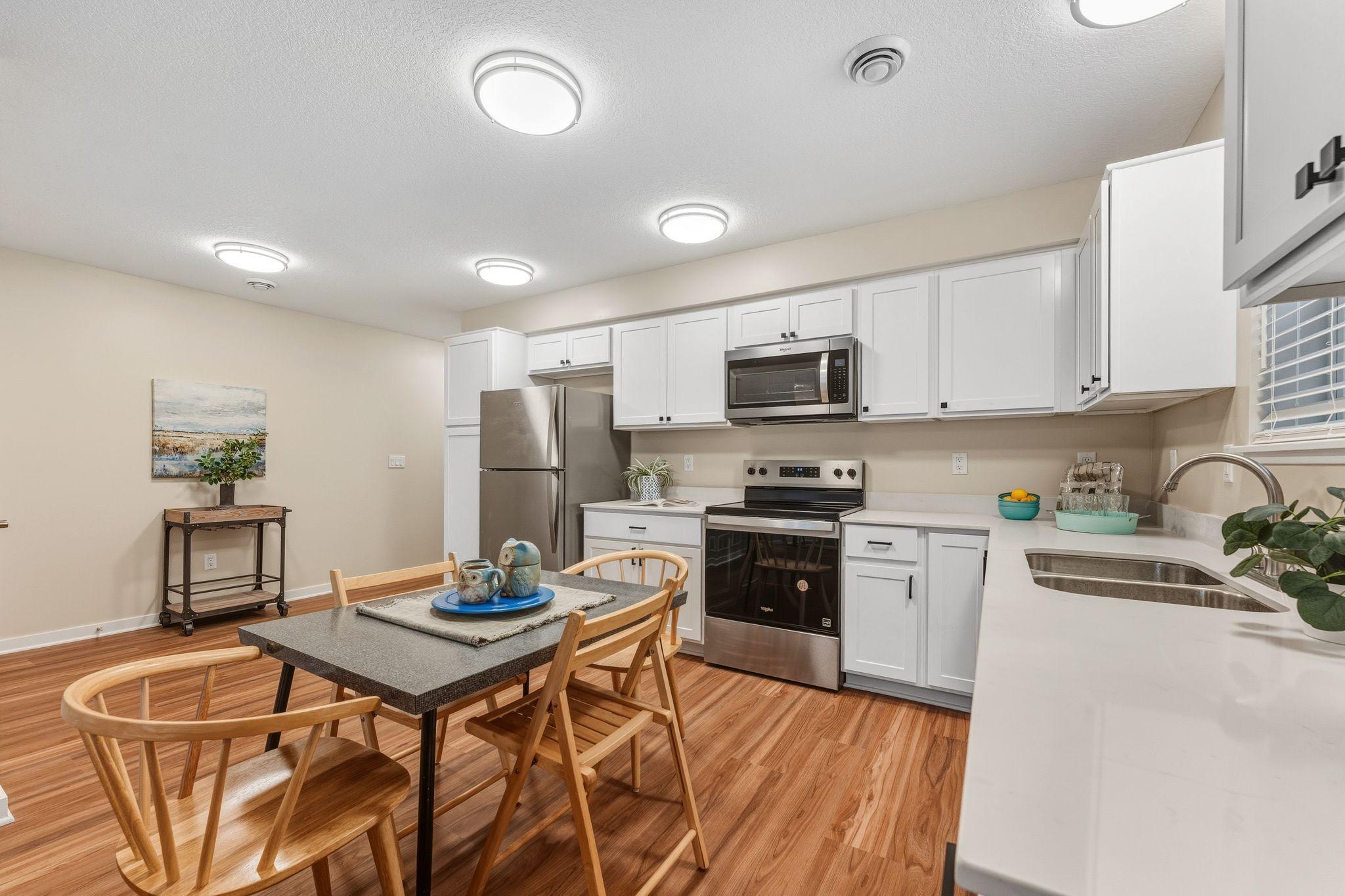View of Residential at 1354 Winthrop Street #1, Saint Paul MN 55119, Saint Paul (3 of 23) - Mike Wilen | Minnesota Team Real Estate