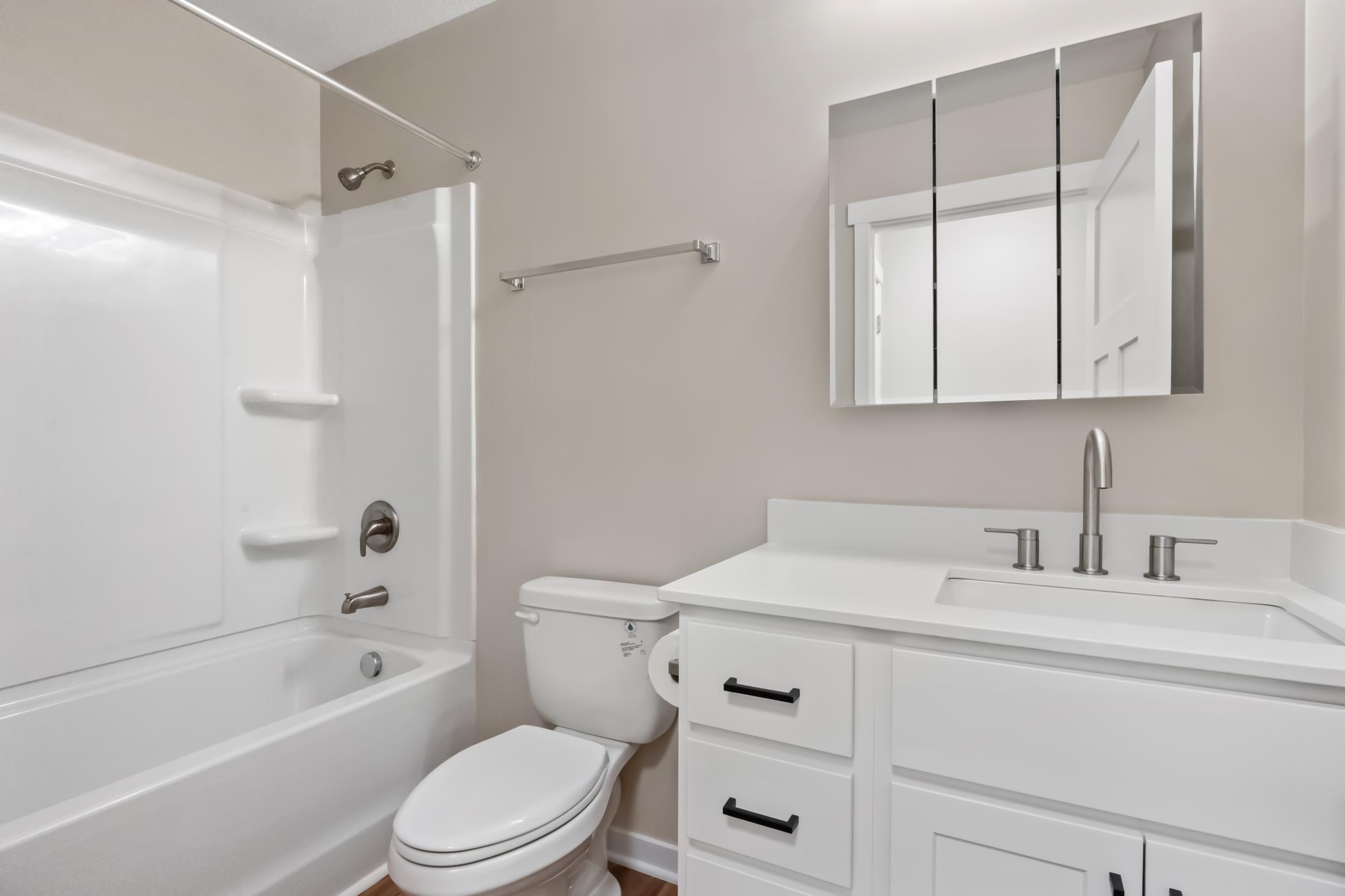 View of Residential at 1334 Winthrop Street, Saint Paul MN 55119, Saint Paul (20 of 26) - Mike Wilen | Minnesota Team Real Estate