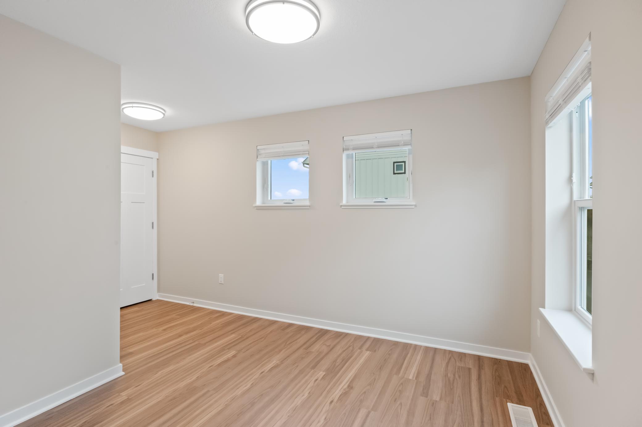 View of Residential at 1334 Winthrop Street, Saint Paul MN 55119, Saint Paul (17 of 26) - Mike Wilen | Minnesota Team Real Estate