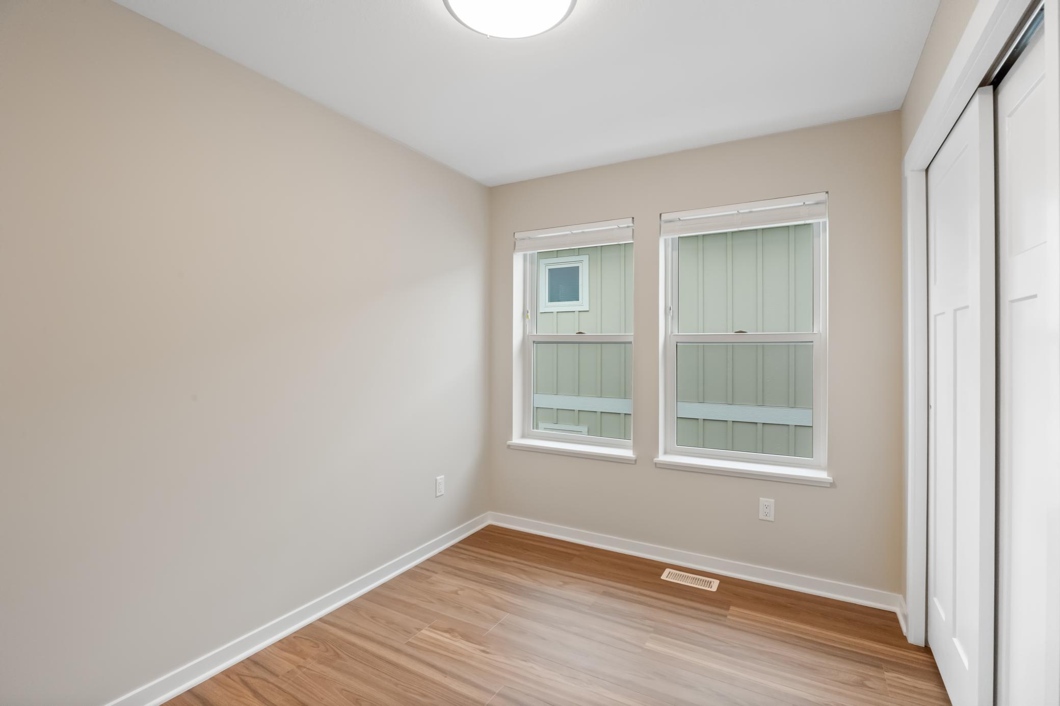 View of Residential at 1334 Winthrop Street, Saint Paul MN 55119, Saint Paul (14 of 26) - Mike Wilen | Minnesota Team Real Estate