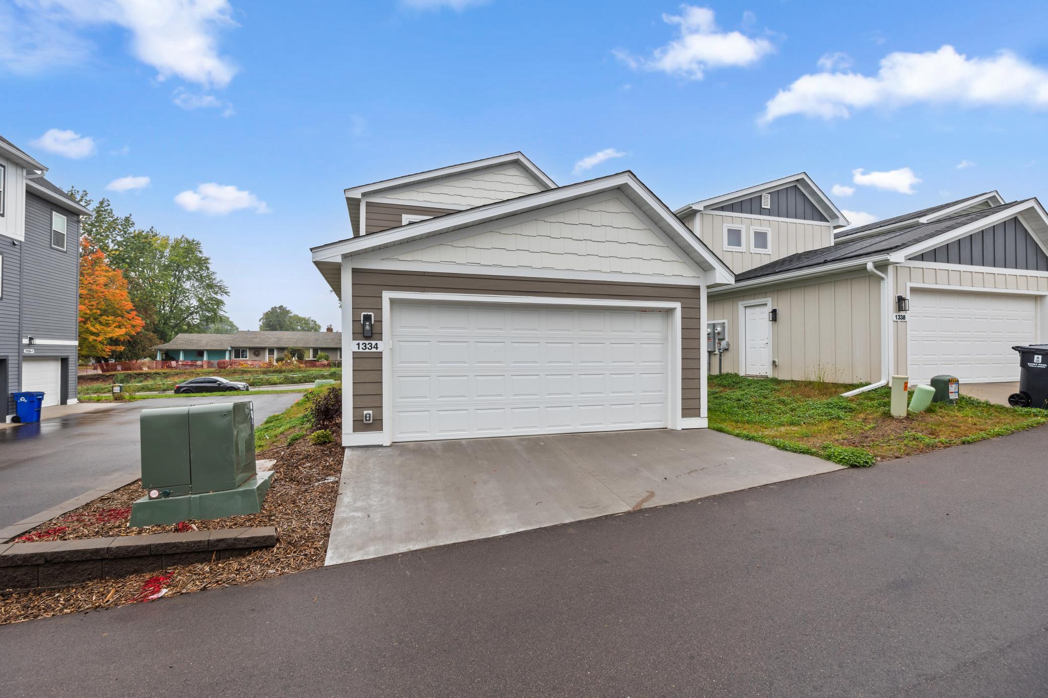 View of Residential at 1334 Winthrop Street, Saint Paul MN 55119, Saint Paul (5 of 26) - Mike Wilen | Minnesota Team Real Estate