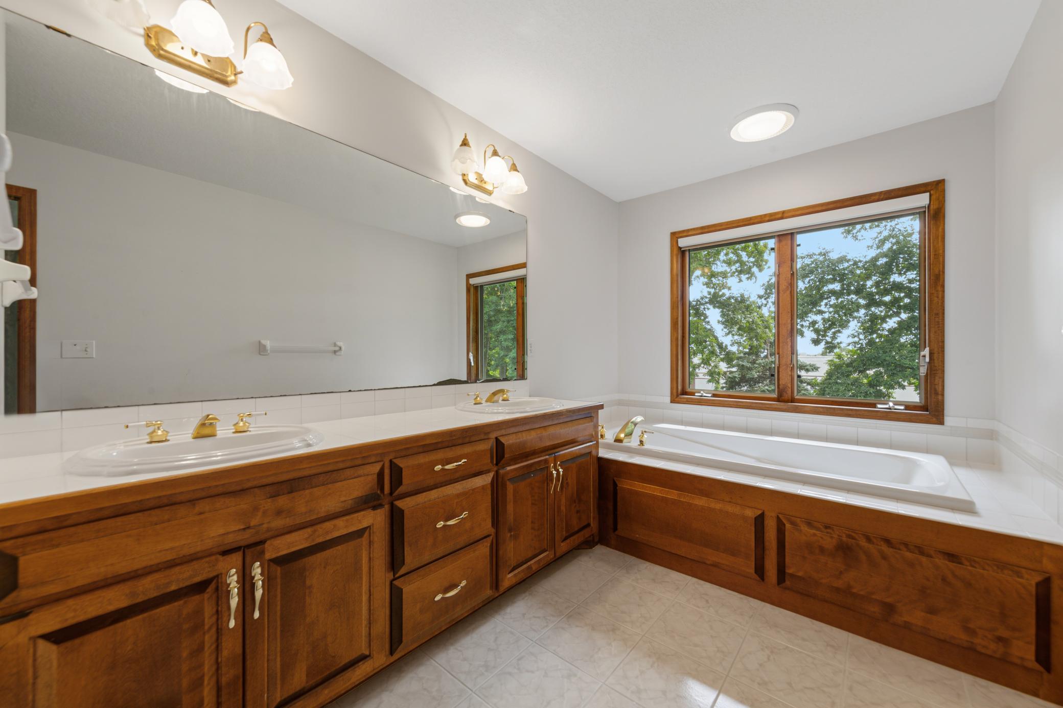 View of Residential at 13985 42nd Avenue, Plymouth MN 55446, Plymouth (67 of 94) - Mike Wilen | Minnesota Team Real Estate