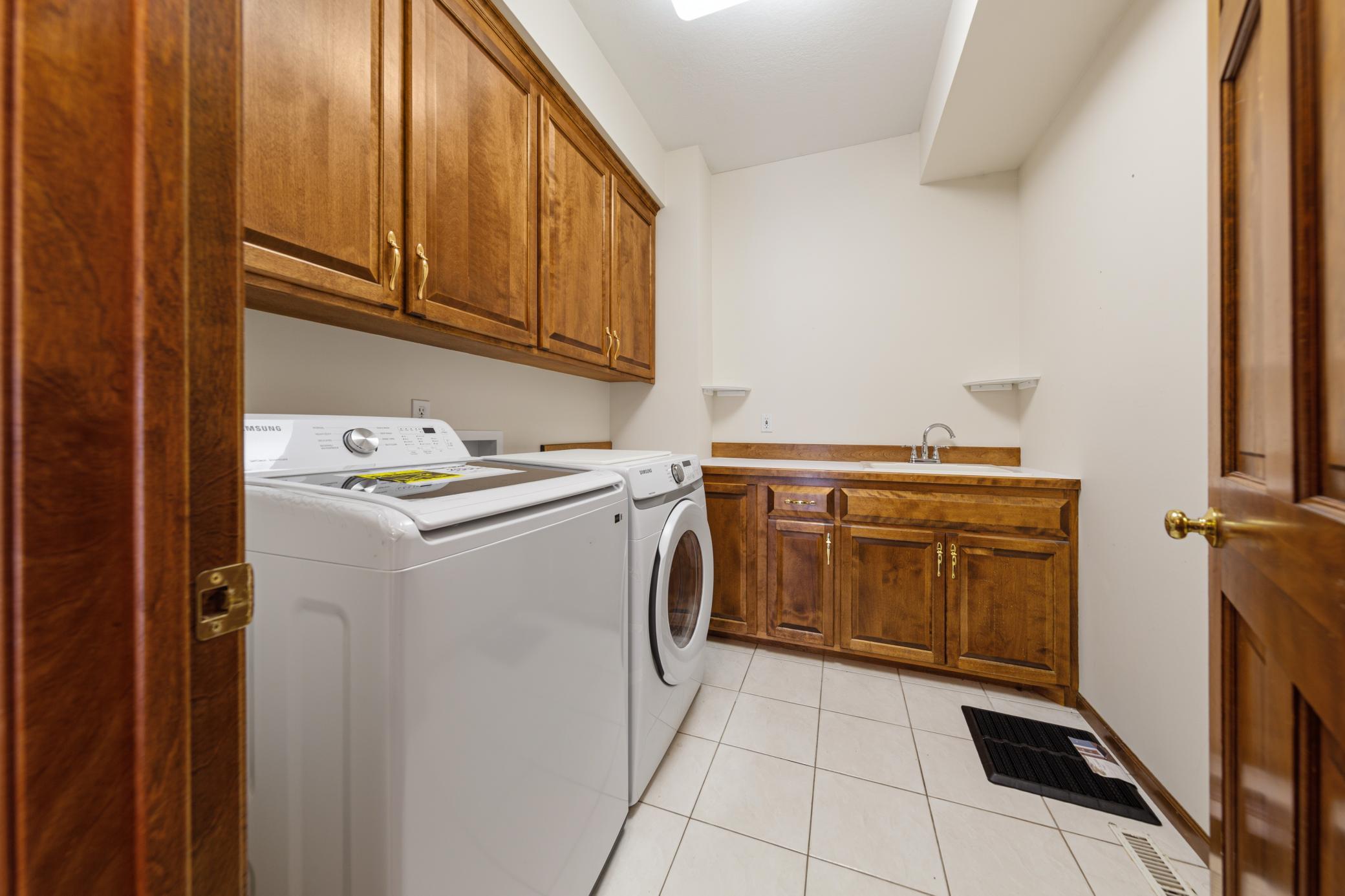 View of Residential at 13985 42nd Avenue, Plymouth MN 55446, Plymouth (41 of 94) - Mike Wilen | Minnesota Team Real Estate