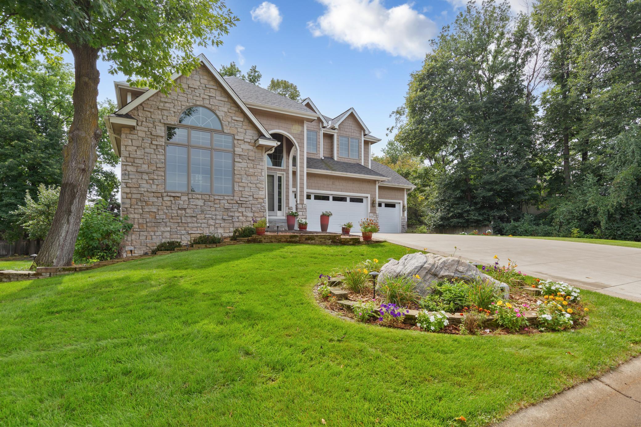 View of Residential at 13985 42nd Avenue, Plymouth MN 55446, Plymouth (4 of 94) - Mike Wilen | Minnesota Team Real Estate