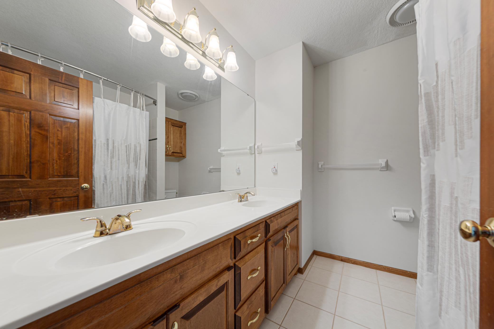 View of Residential at 13985 42nd Avenue, Plymouth MN 55446, Plymouth (73 of 94) - Mike Wilen | Minnesota Team Real Estate