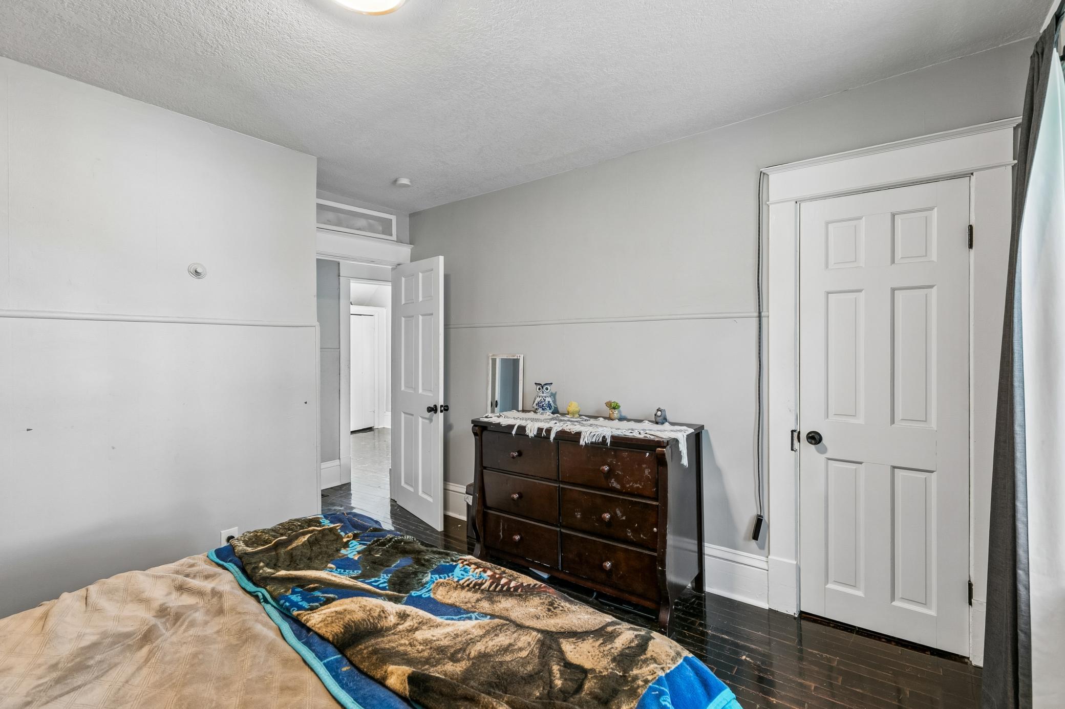 View of Residential at 663 Van Buren Avenue, Saint Paul MN 55104, Saint Paul (12 of 20) - Mike Wilen | Minnesota Team Real Estate