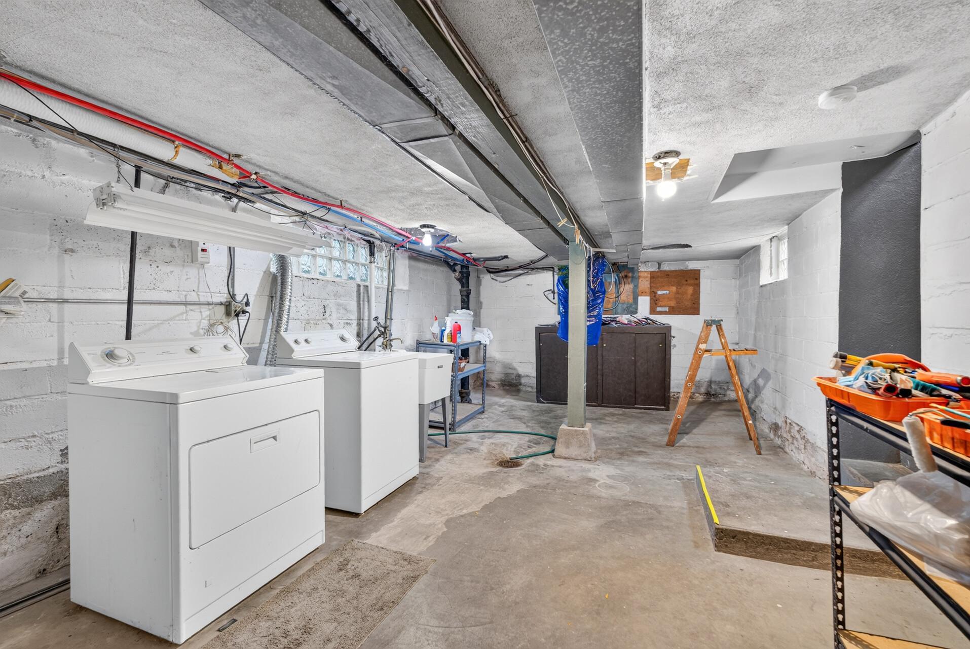 View of Residential at 7418 Edgebrook Drive, Saint Louis Park MN 55426, Saint Louis Park (32 of 40) - Mike Wilen | Minnesota Team Real Estate