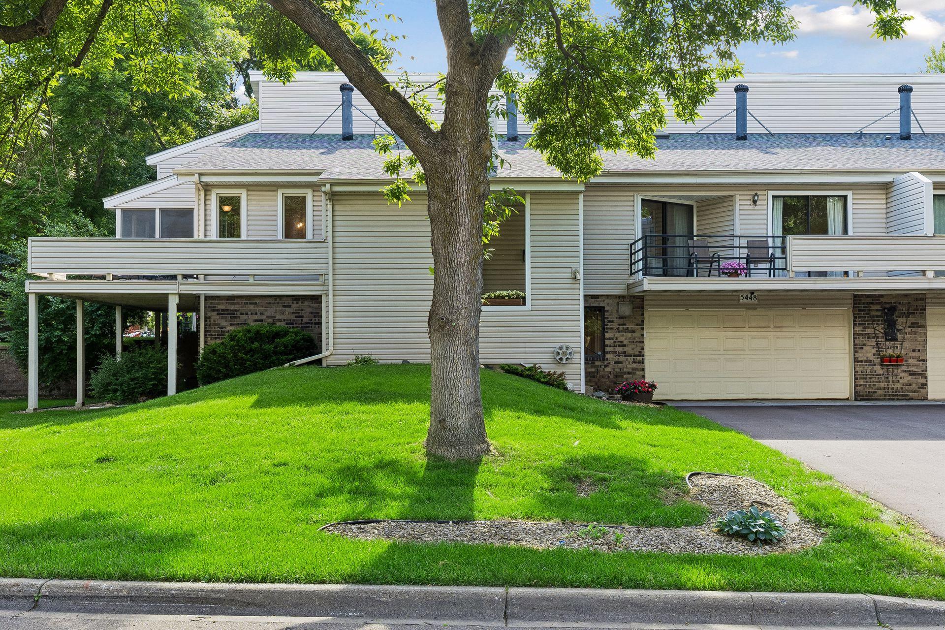 View of Residential at 5448 Pompano Drive, Minnetonka MN 55343, Minnetonka (33 of 44) - Mike Wilen | Minnesota Team Real Estate