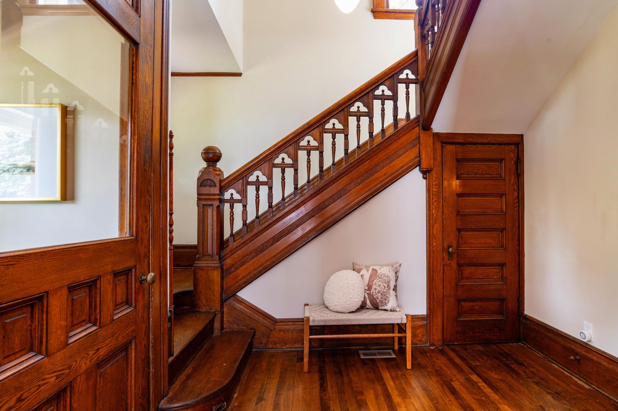 View of Residential at 1937 Selby Avenue, Saint Paul MN 55104, Saint Paul (24 of 49) - Mike Wilen | Minnesota Team Real Estate