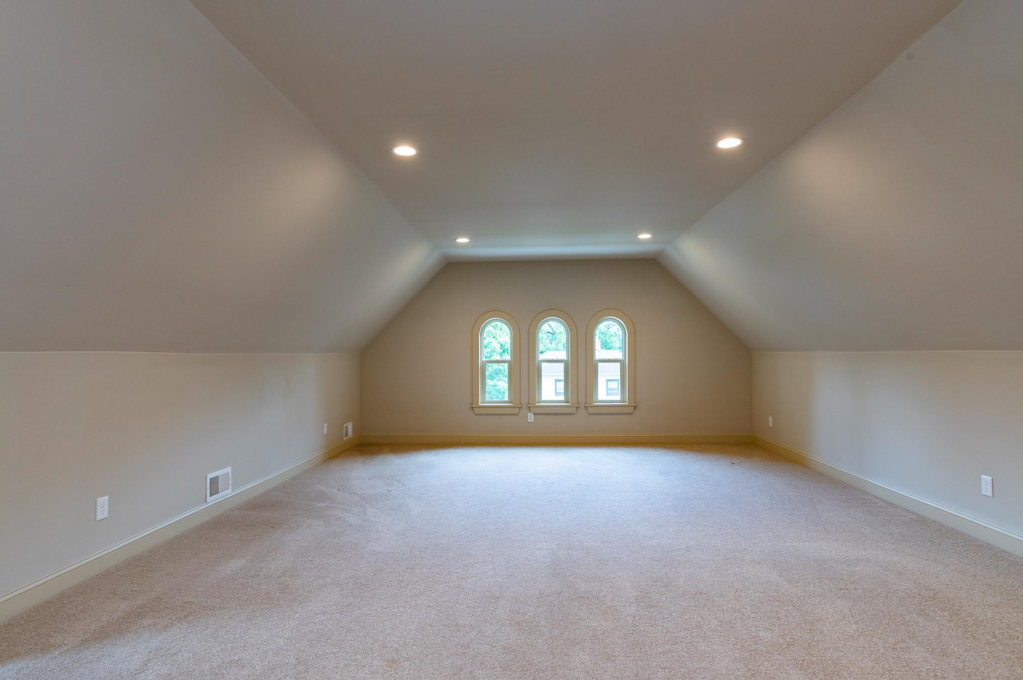 View of Residential at 1937 Selby Avenue, Saint Paul MN 55104, Saint Paul (35 of 49) - Mike Wilen | Minnesota Team Real Estate