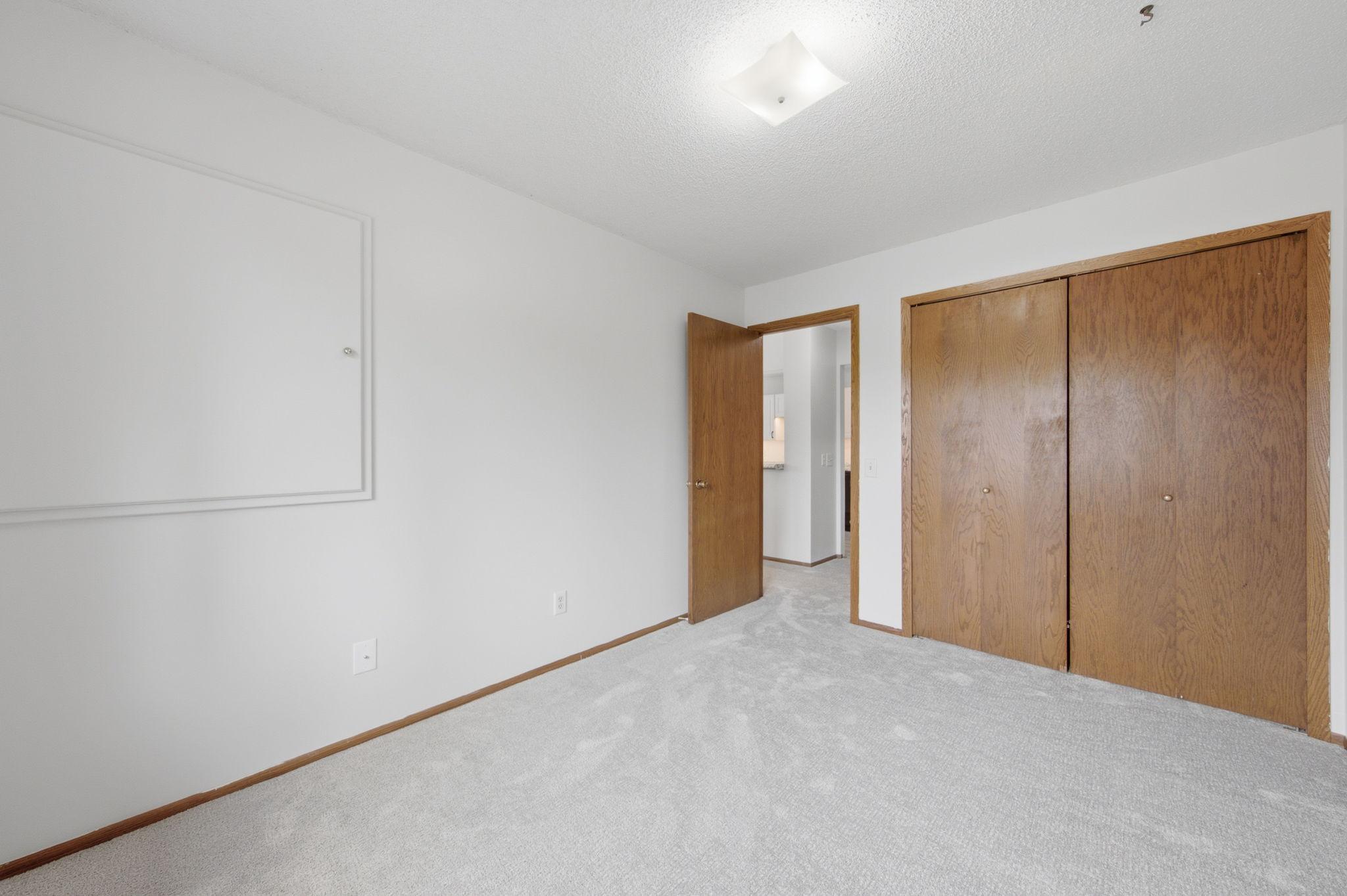 View of Residential at 14700 Embry Path, Apple Valley MN 55124, Apple Valley (16 of 33) - Mike Wilen | Minnesota Team Real Estate