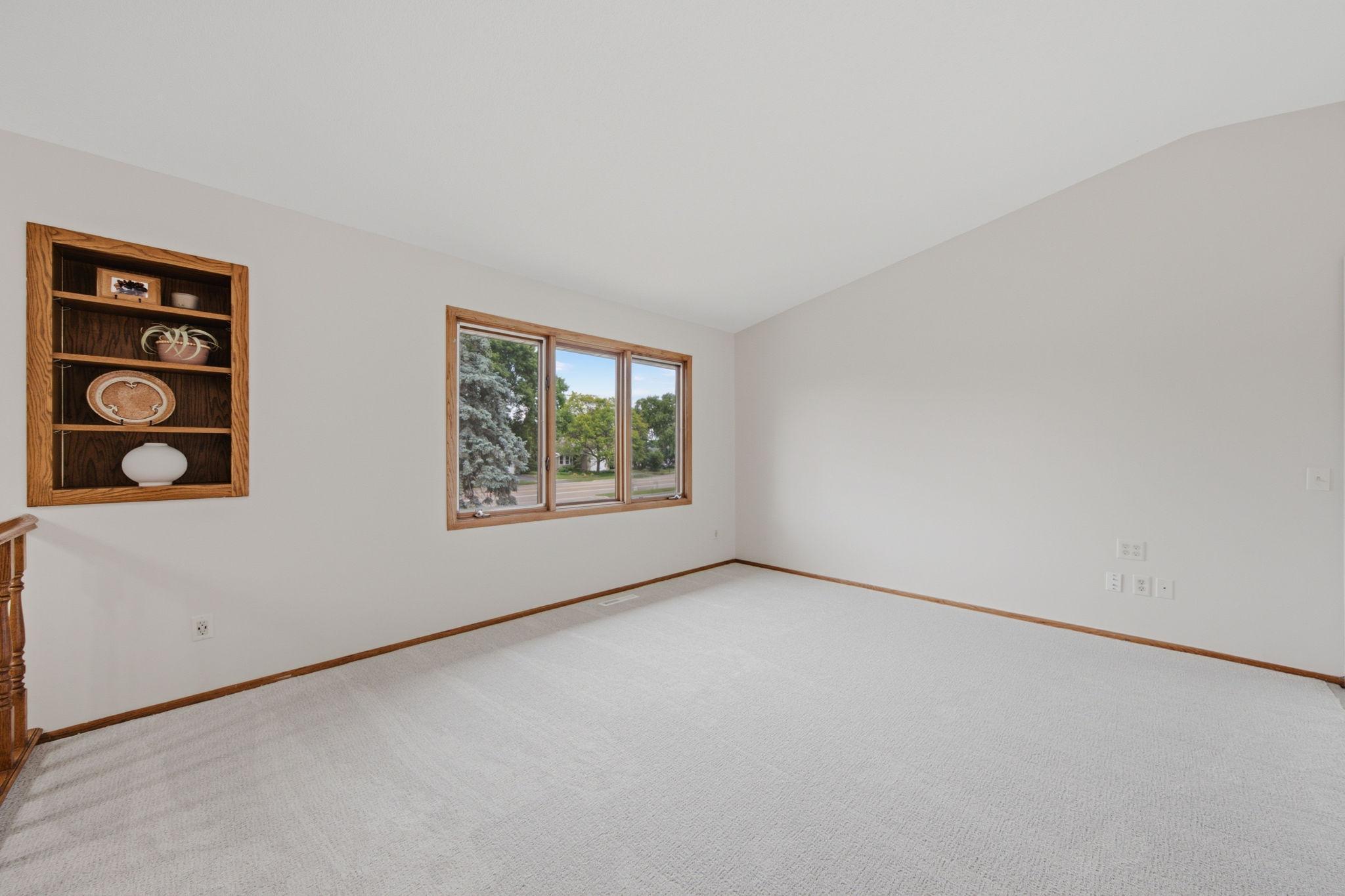 View of Residential at 14700 Embry Path, Apple Valley MN 55124, Apple Valley (5 of 33) - Mike Wilen | Minnesota Team Real Estate