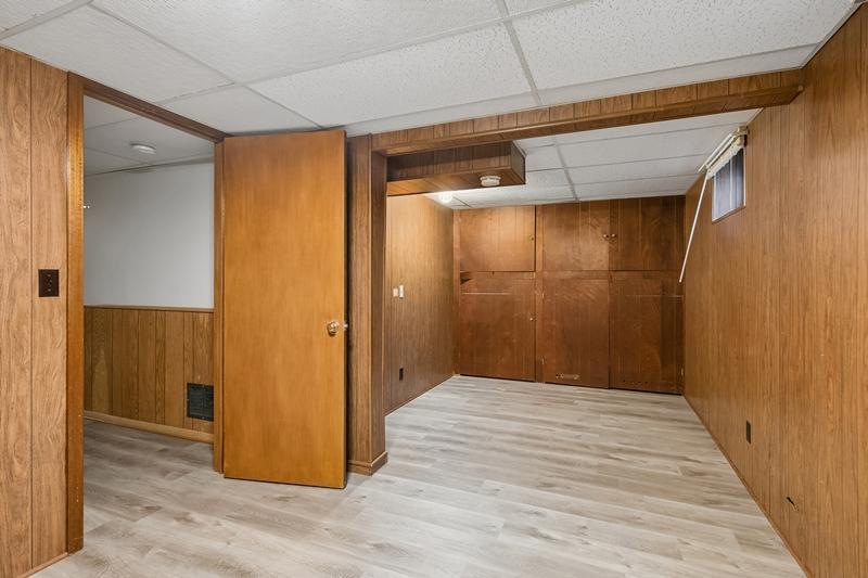 View of Residential at 7520 Thomas Avenue, Richfield MN 55423, Richfield (31 of 40) - Mike Wilen | Minnesota Team Real Estate